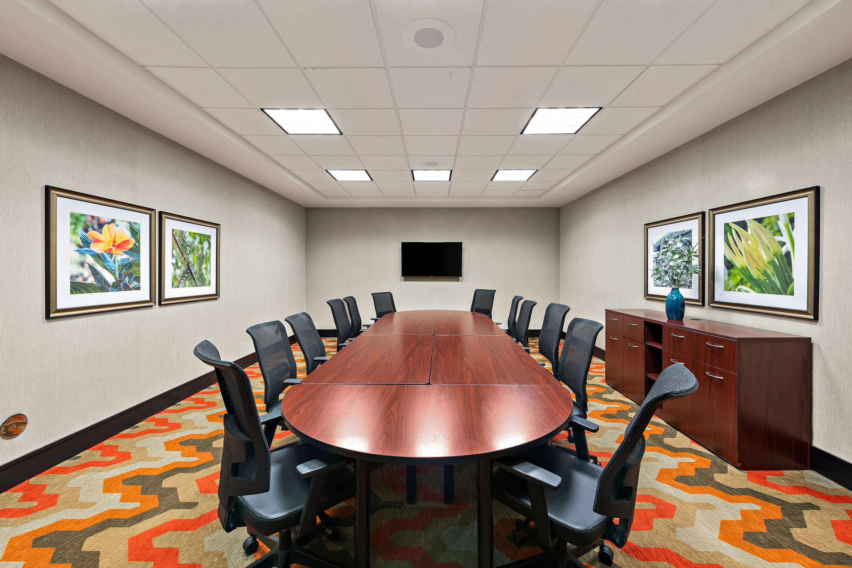 Meeting Room | Hilton Garden Inn Findlay