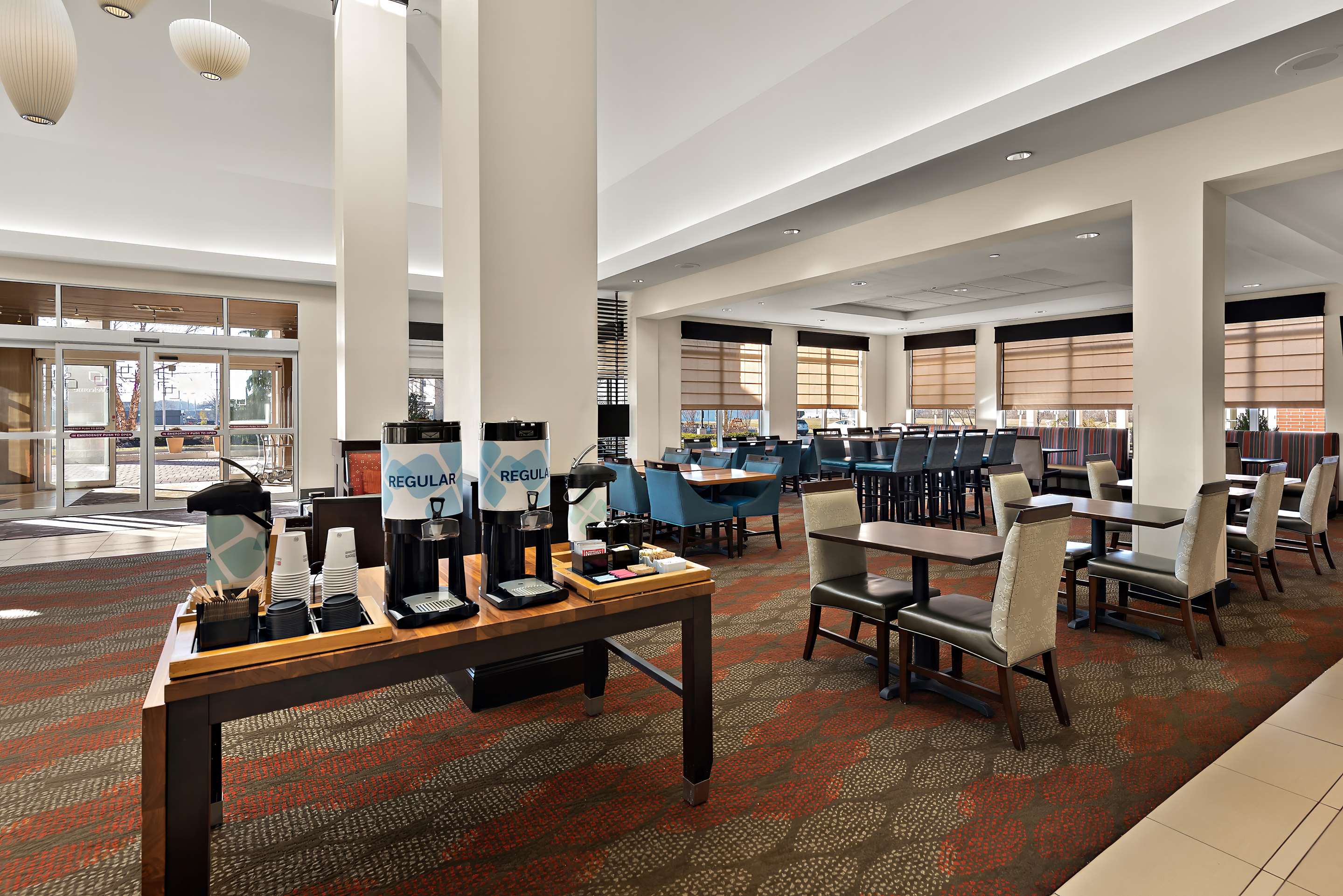 Breakfast Area | Hilton Garden Inn Findlay