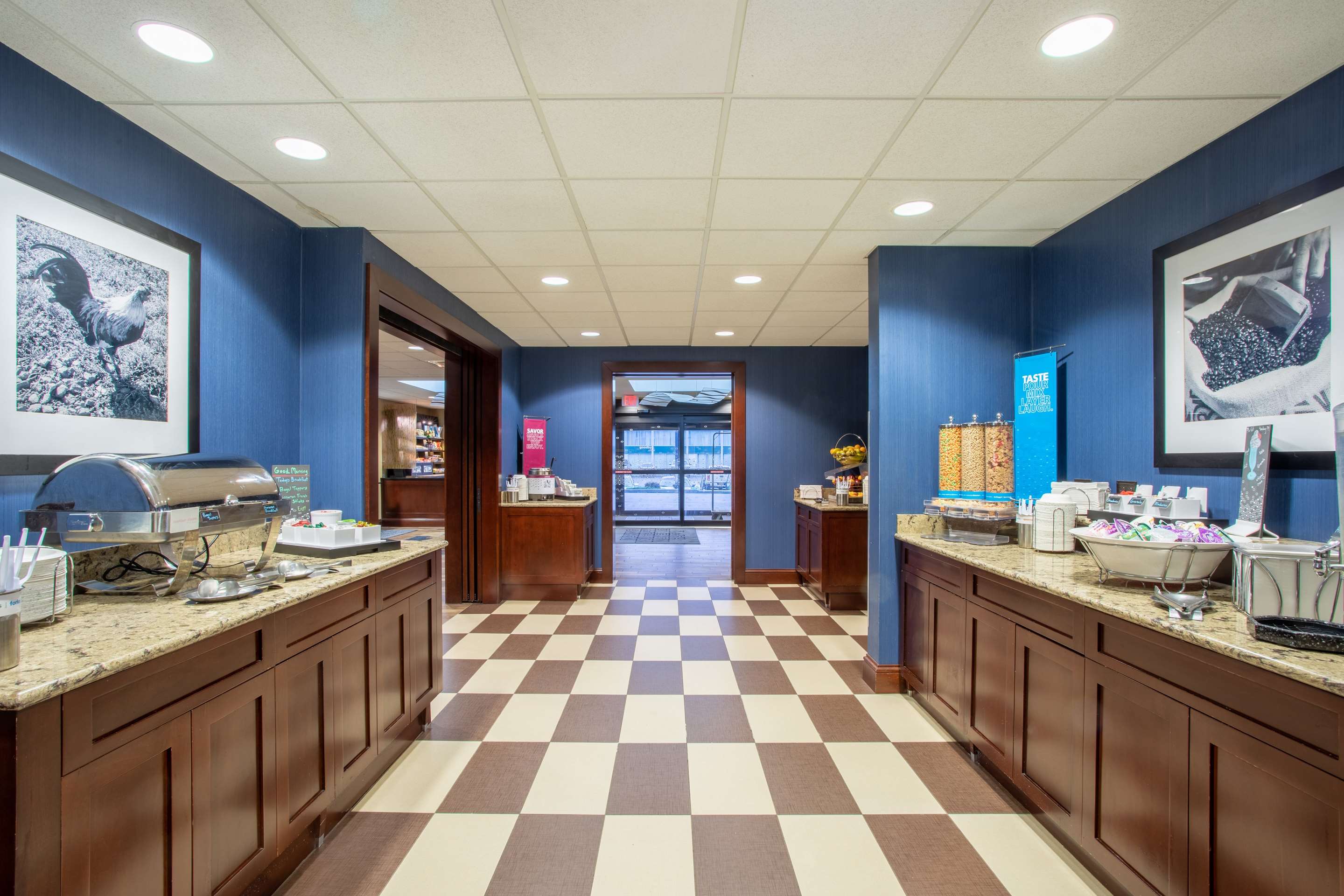 Restaurant | Hampton Inn Fishkill