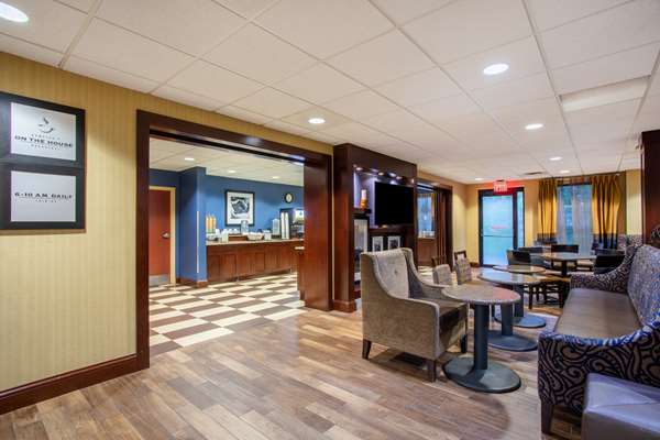 Restaurant - Hampton Inn Fishkill - I-84, Exit 46