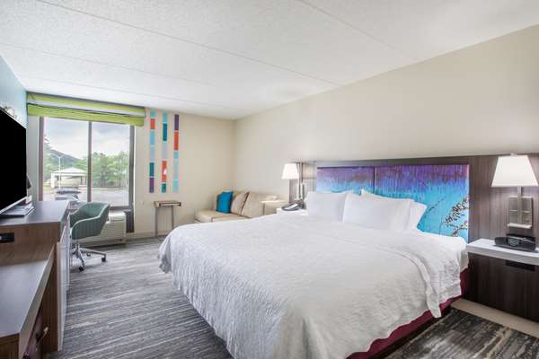  - Hampton Inn Fishkill - I-84, Exit 46