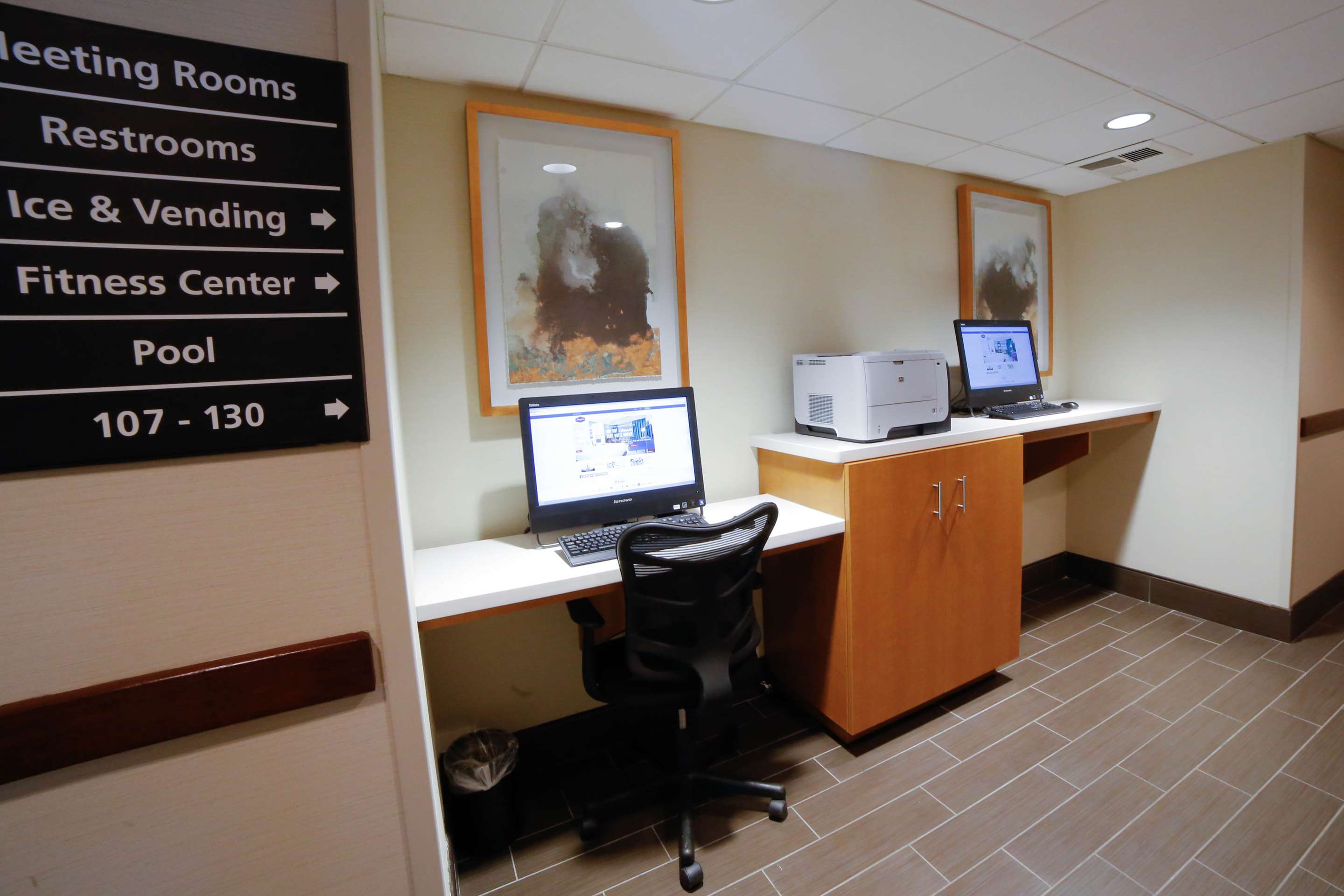 Business Center