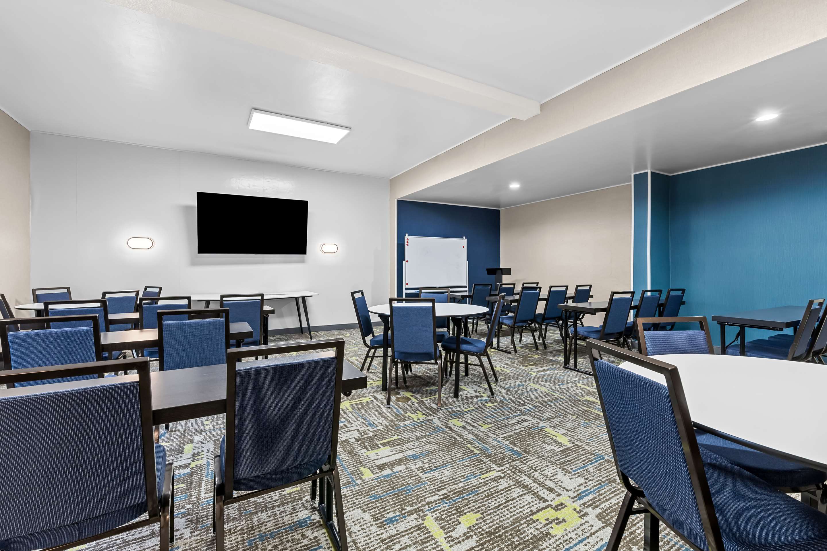 Meeting Room | Hampton Inn Florence Midtown