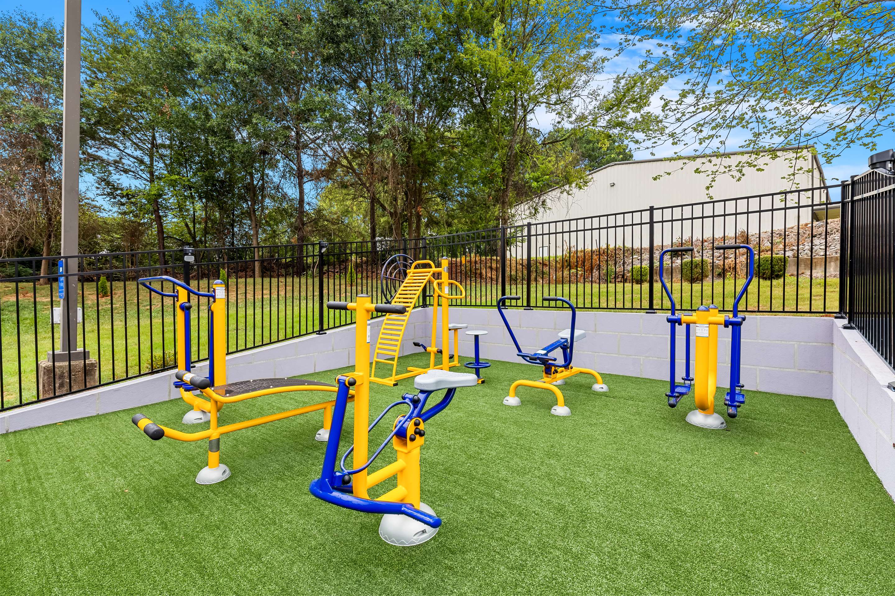 Health club fitness center gym | Hampton Inn Florence Midtown