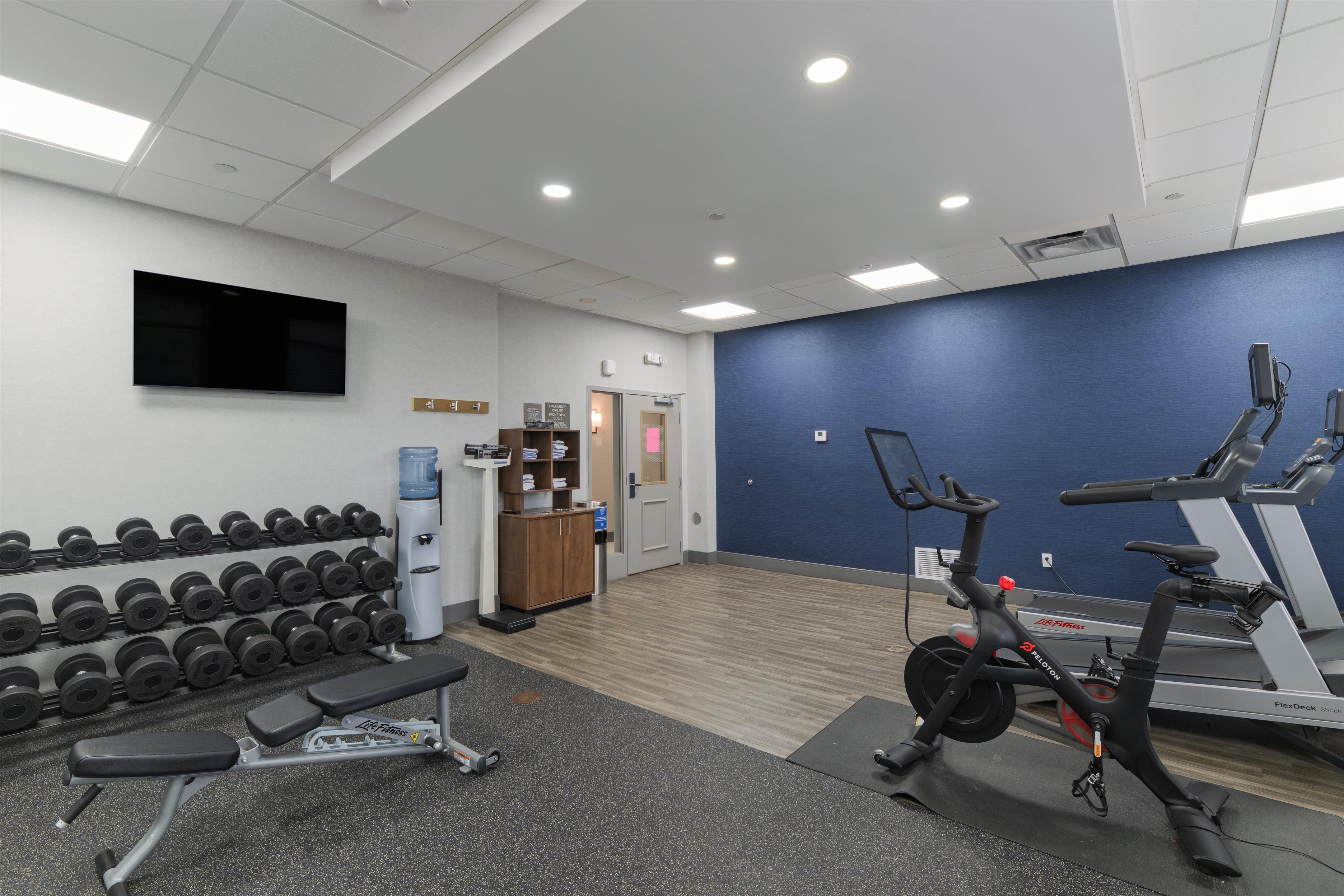 Health club fitness center gym | Hampton Inn & Suites Florence-Downtown