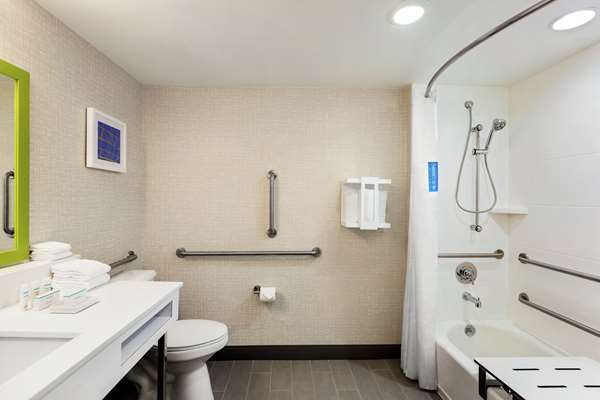  - Hampton Inn & Suites Fort Lauderdale Airport Hollywood - I-95, Exit 22