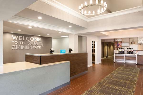  - Hampton Inn & Suites Fort Lauderdale Airport Hollywood - I-95, Exit 22