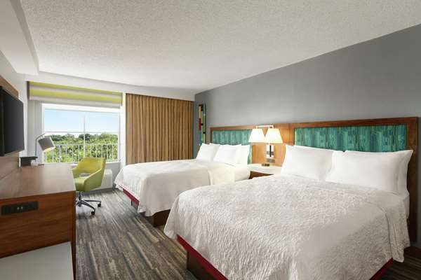  - Hampton Inn & Suites Fort Lauderdale Airport Hollywood - I-95, Exit 22