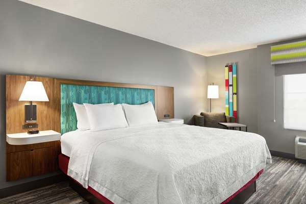  - Hampton Inn & Suites Fort Lauderdale Airport Hollywood - I-95, Exit 22