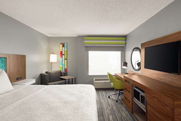  - Hampton Inn & Suites Fort Lauderdale Airport Hollywood - I-95, Exit 22