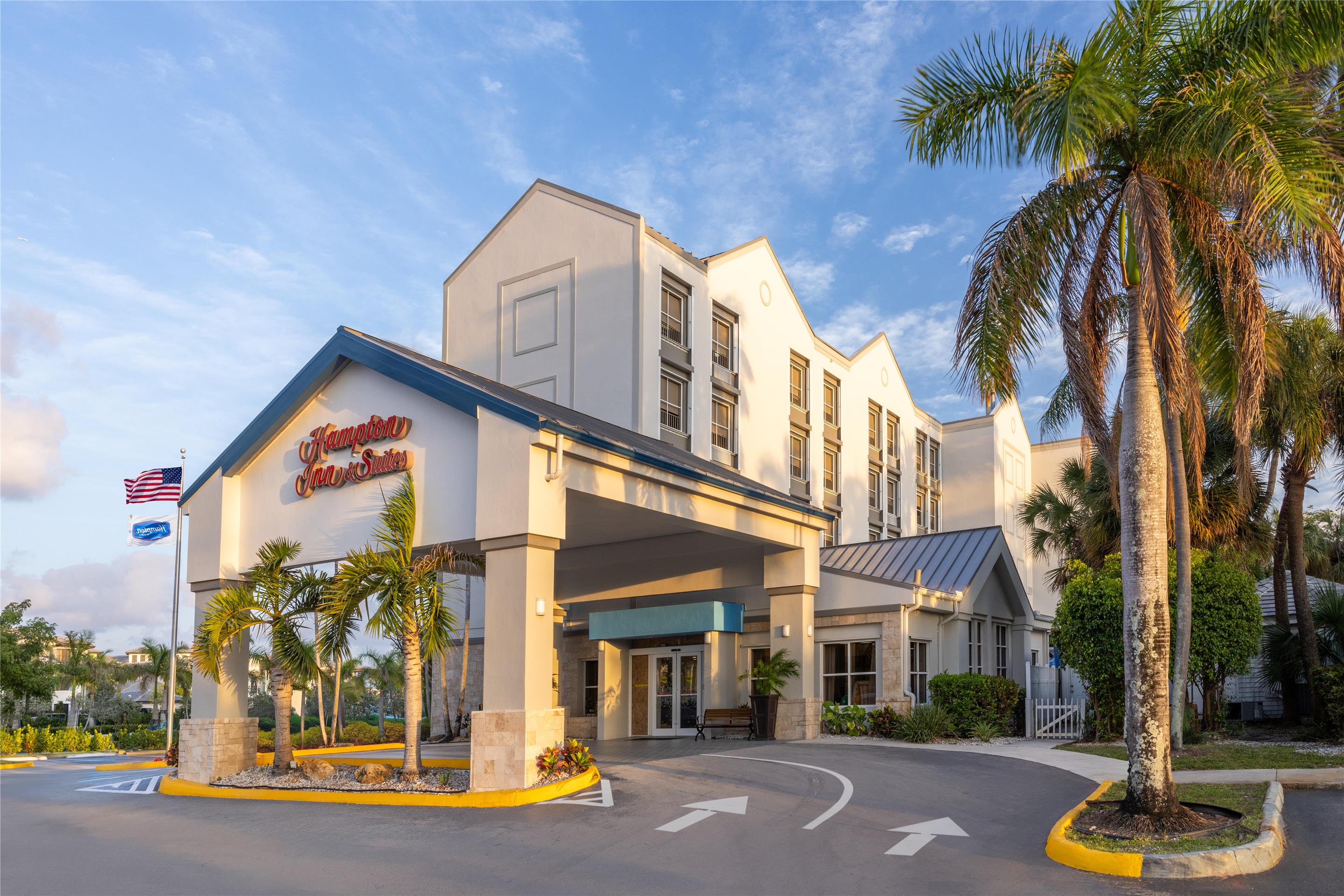 Exterior | Hampton Inn & Suites Ft. Lauderdale Arpt/South Cruise Port