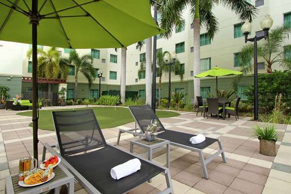 Pool - Homewood Suites by Hilton Airport Dania Beach - I-95, Exit 23