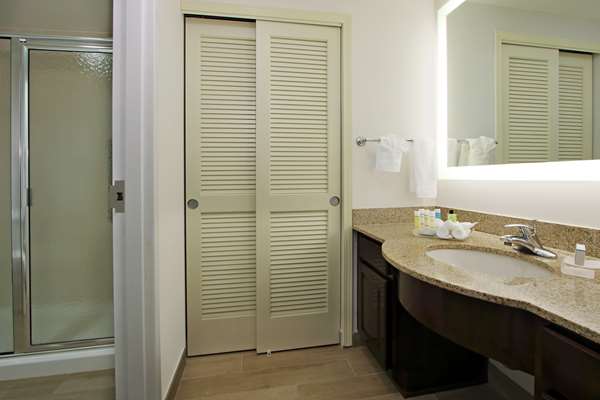  - Homewood Suites by Hilton Airport Dania Beach - I-95, Exit 23