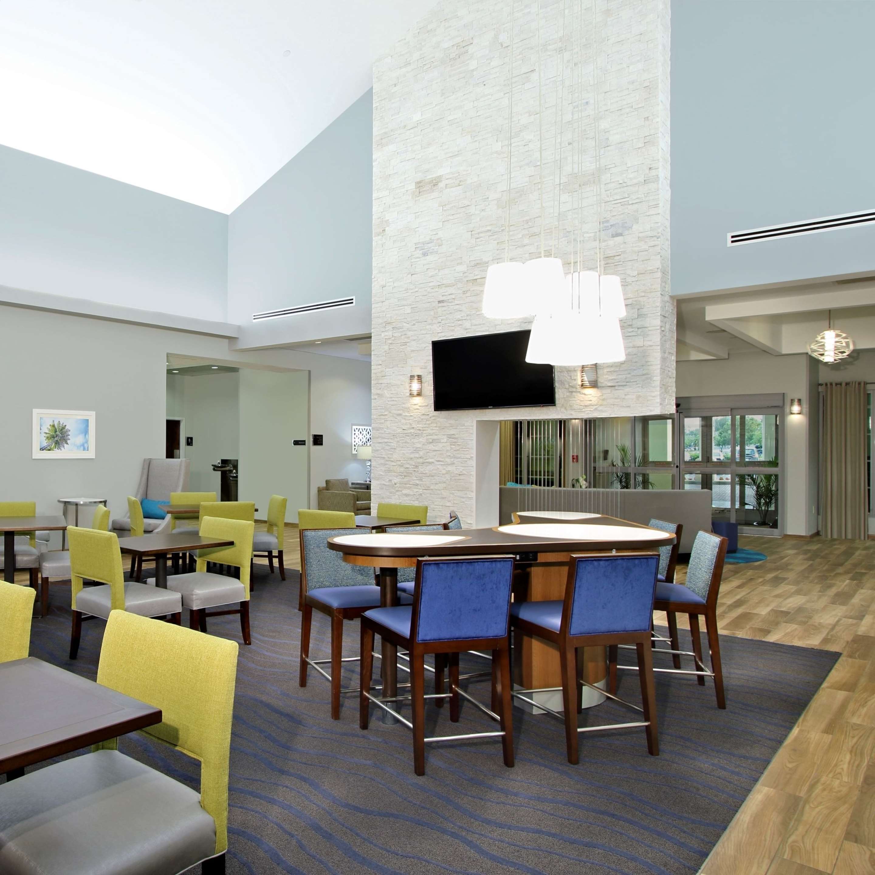 Restaurant | Homewood Suites by Hilton Ft. Lauderdale Airport-Cruise Port