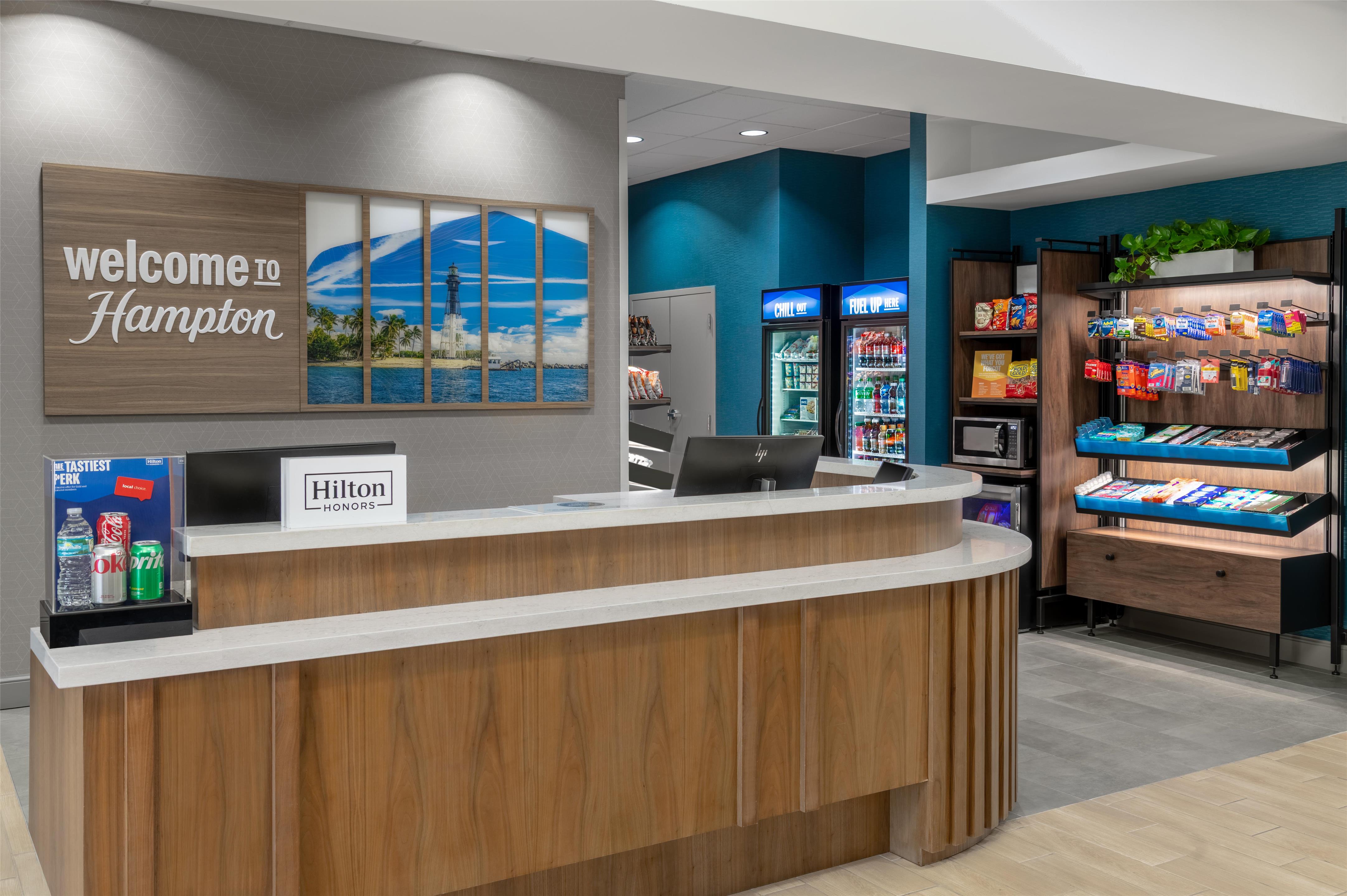 Reception | Hampton Inn & Suites Coconut Creek