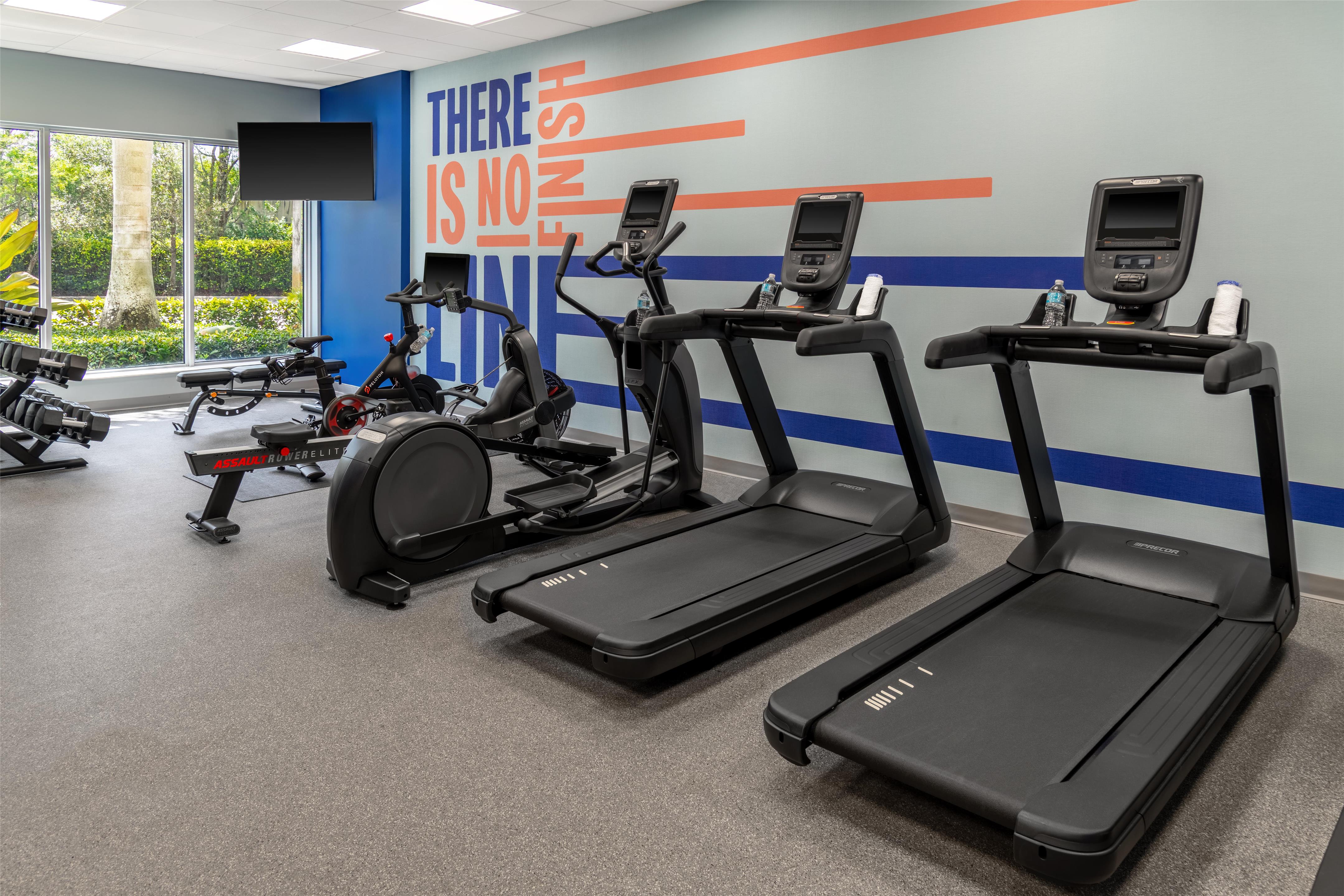 Health club fitness center gym | Hampton Inn & Suites Coconut Creek