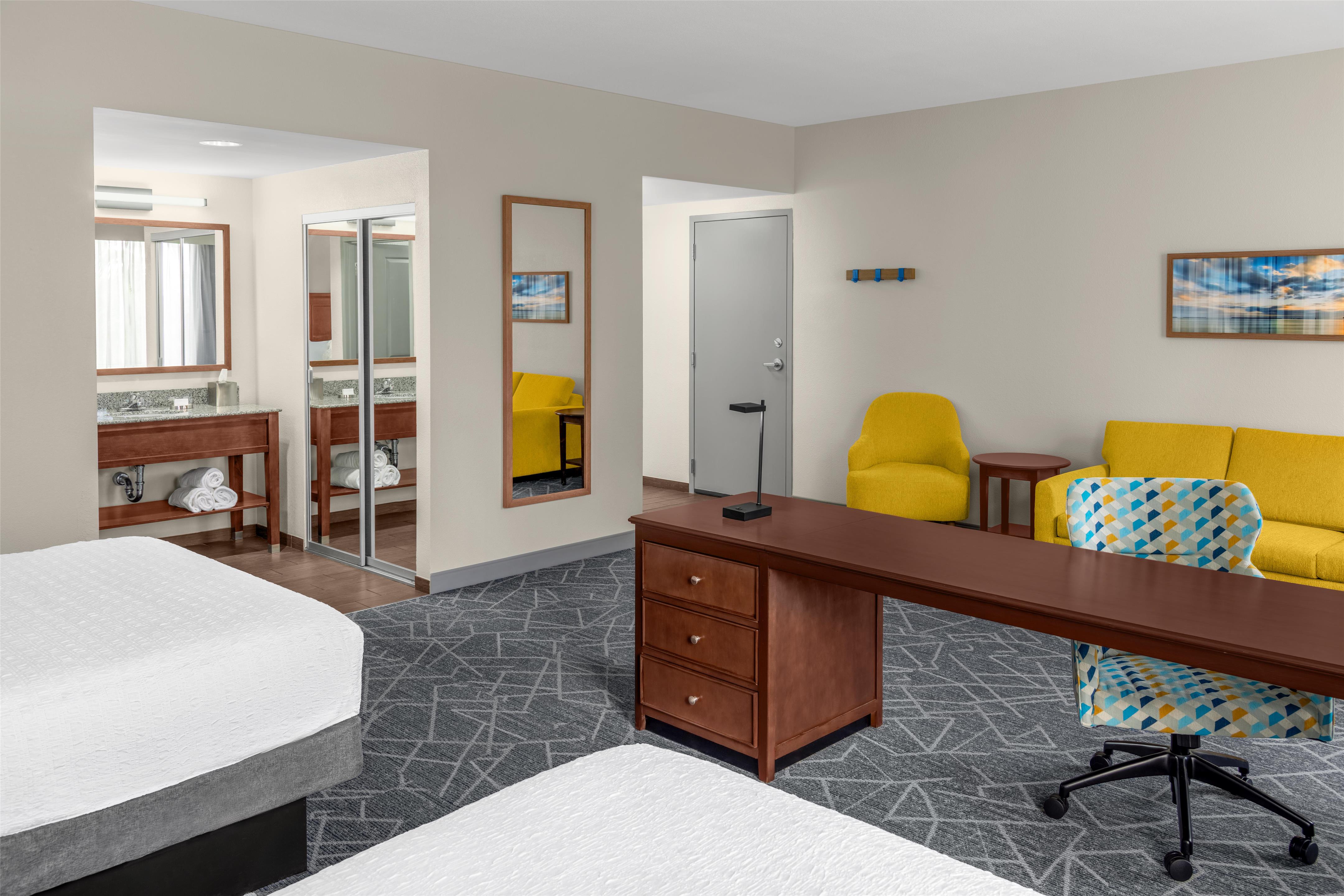 Guest room