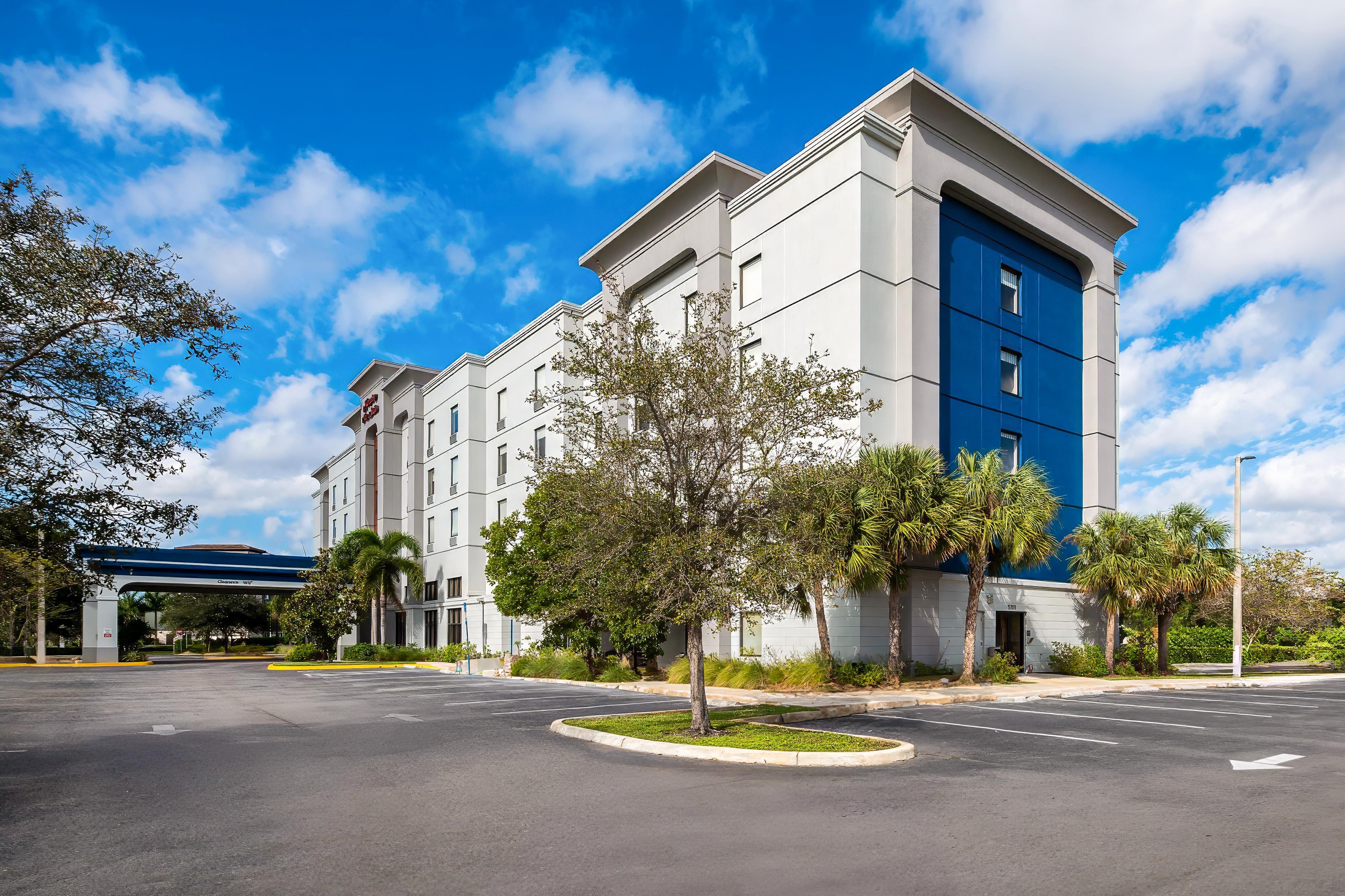 Exterior | Hampton Inn & Suites Ft. Lauderdale West-Sawgrass/Tamarac