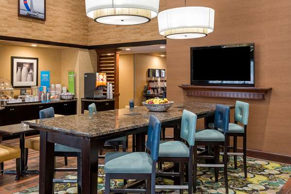 Restaurant - Hampton Inn & Suites Civic Center Florence - I-95, Exit 160
