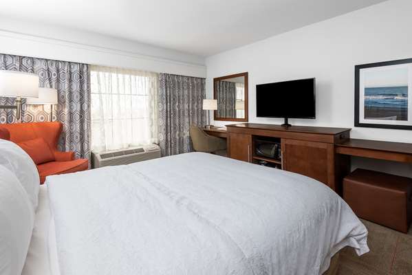  - Hampton Inn & Suites Civic Center Florence - I-95, Exit 160