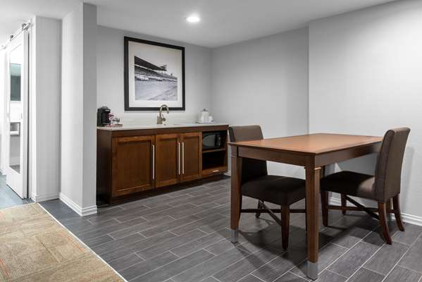  - Hampton Inn & Suites Civic Center Florence - I-95, Exit 160