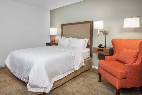  - Hampton Inn & Suites Civic Center Florence - I-95, Exit 160