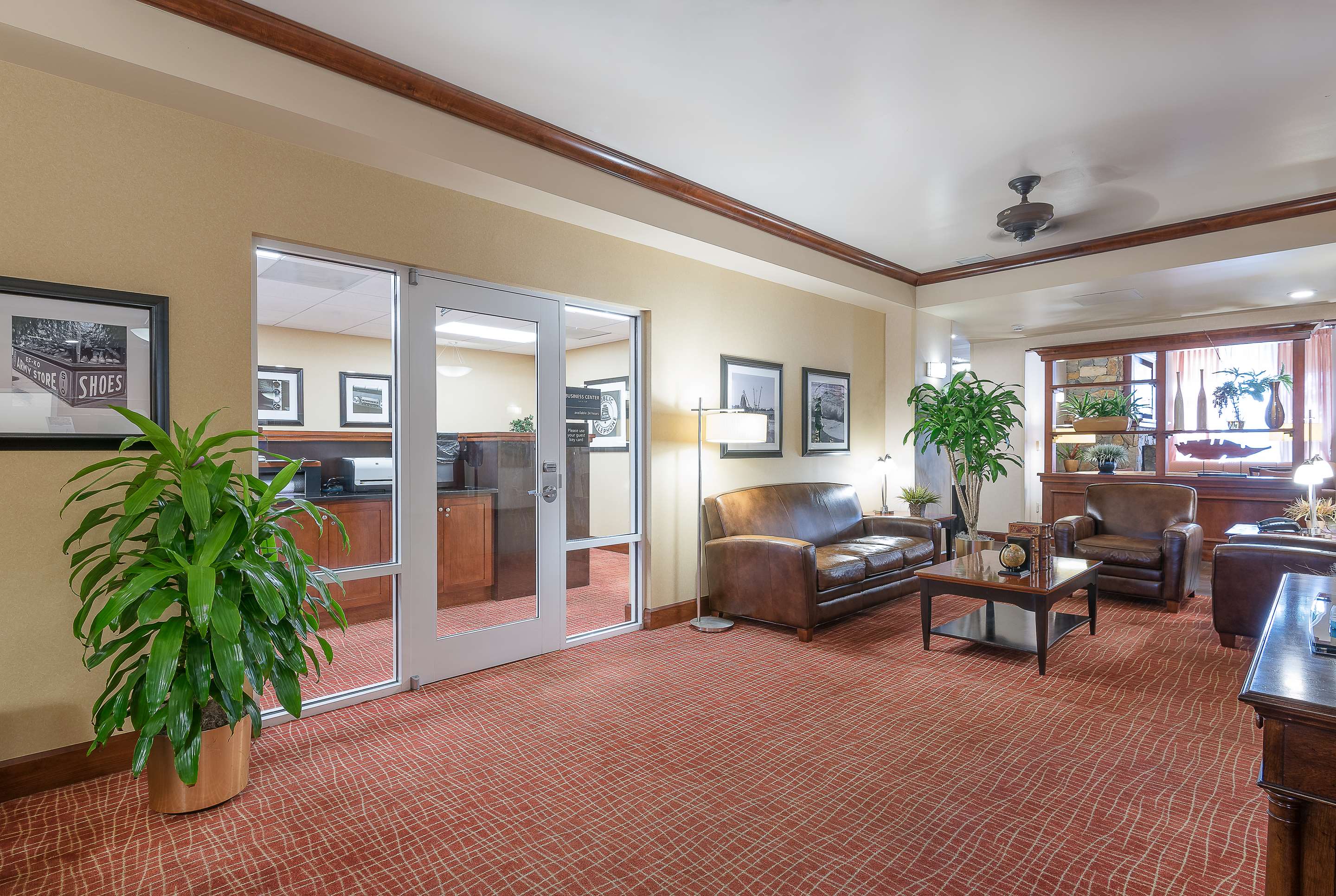 Reception | Hampton Inn & Suites Florence-North-I-95