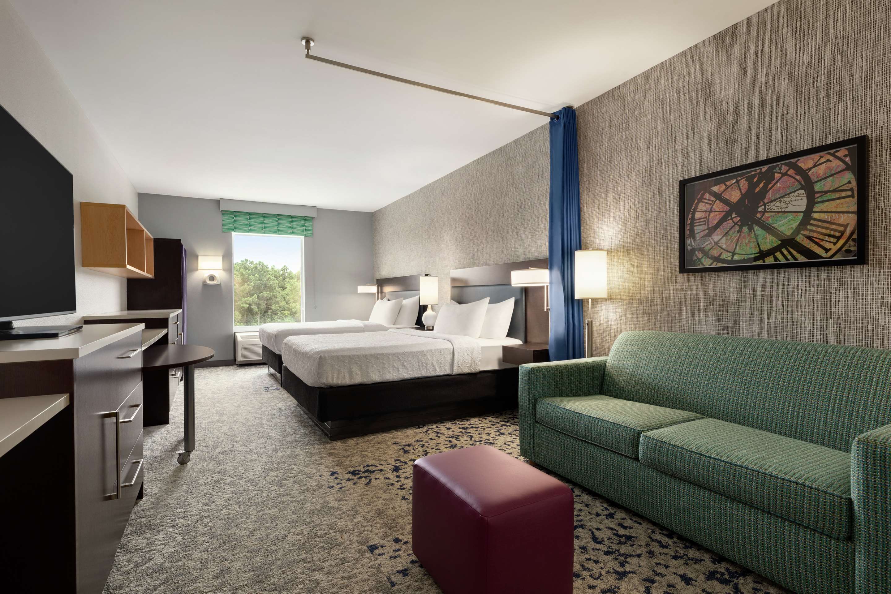 Guest room