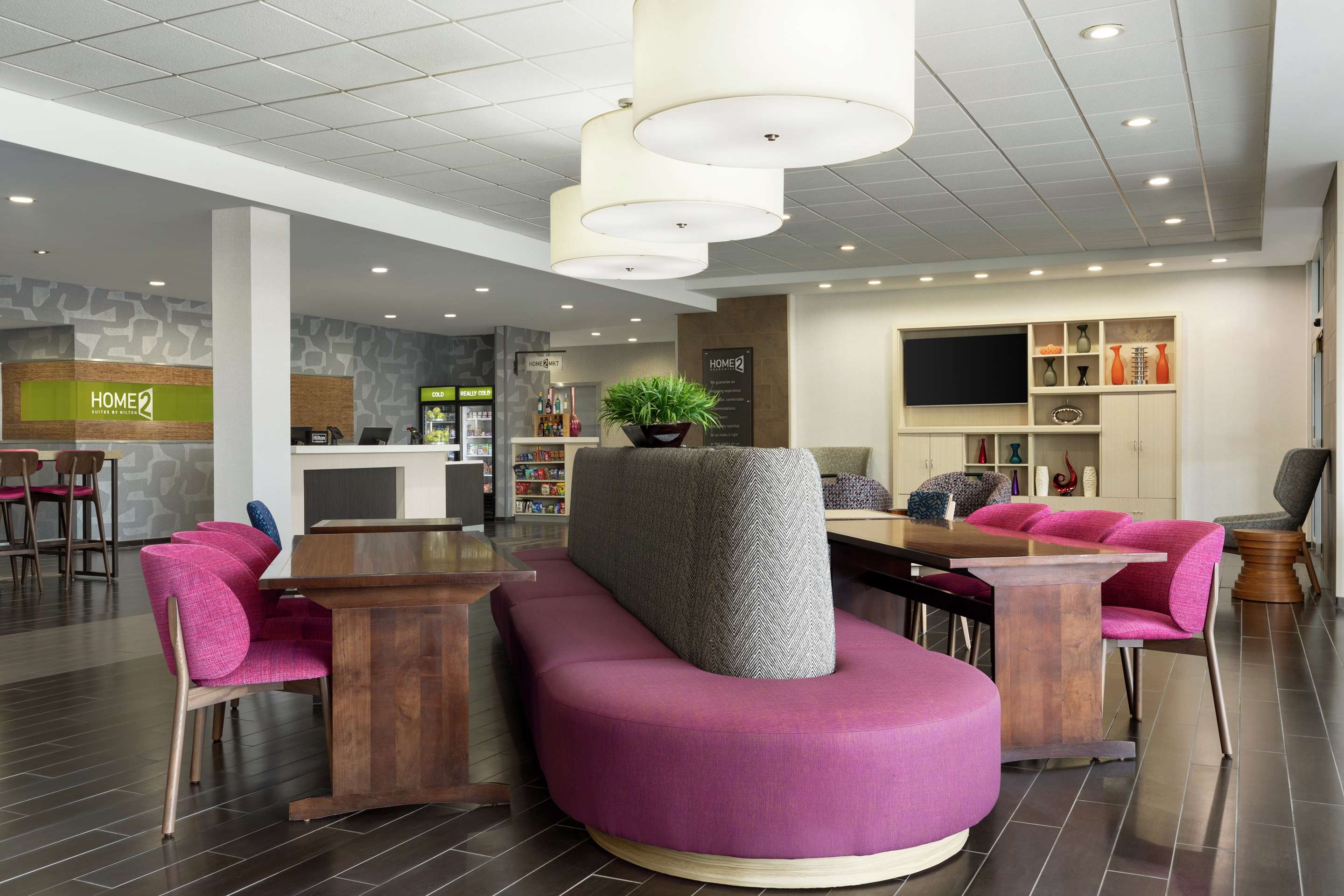 Lobby | Home2 Suites by Hilton Florence, SC
