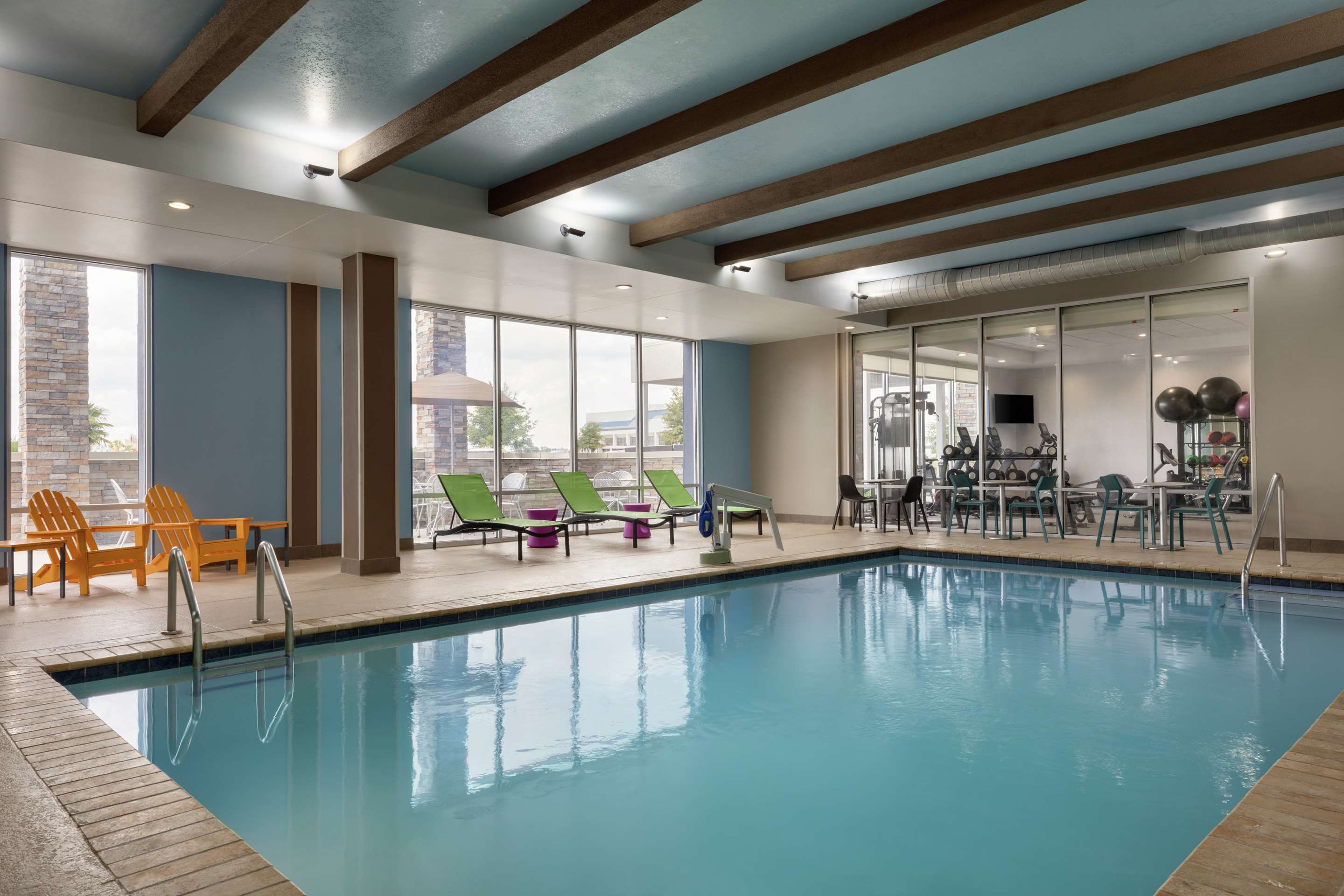 Pool | Home2 Suites by Hilton Florence, SC