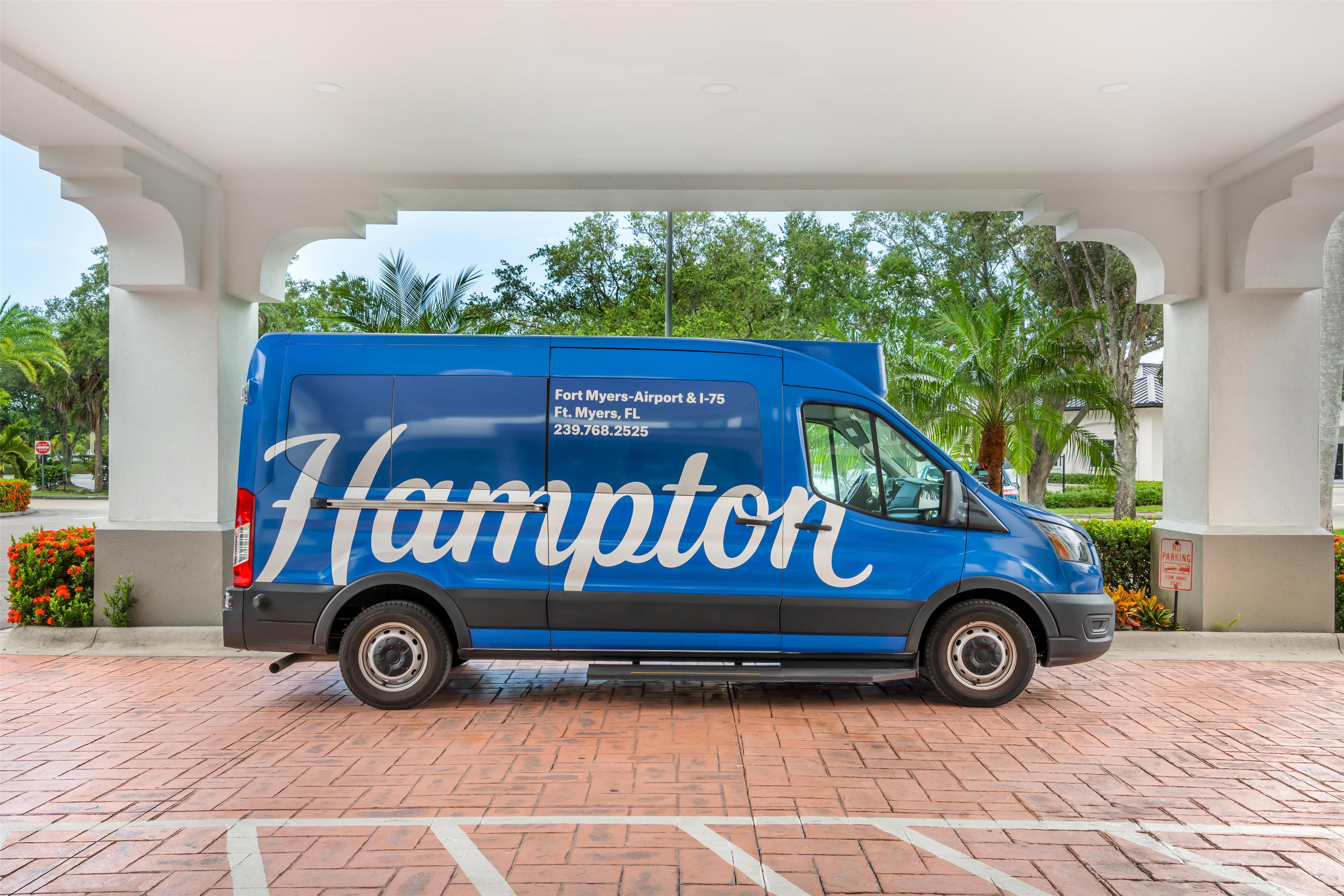 Exterior | Hampton Inn Fort Myers-Airport & I-75