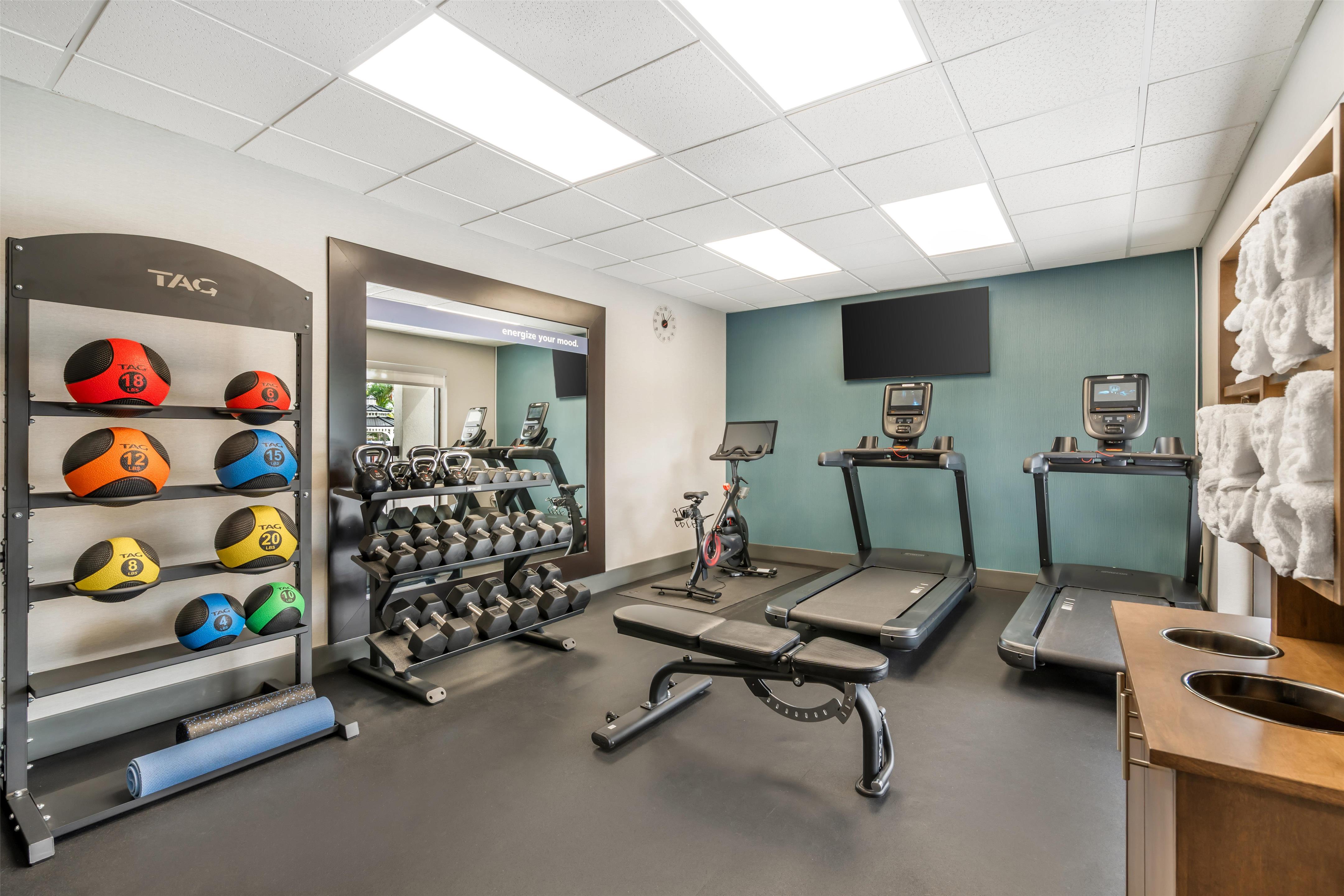 Health club fitness center gym | Hampton Inn Fort Myers-Airport & I-75