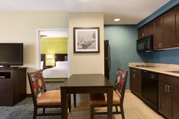  - Homewood Suites by Hilton Airport Fort Myers - I-75, Exit 128