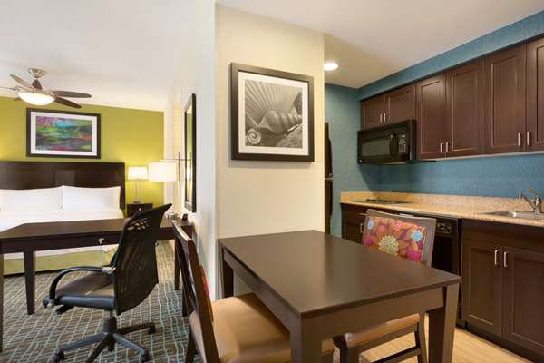  - Homewood Suites by Hilton Airport Fort Myers - I-75, Exit 128