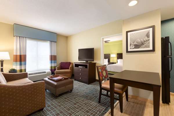  - Homewood Suites by Hilton Airport Fort Myers - I-75, Exit 128