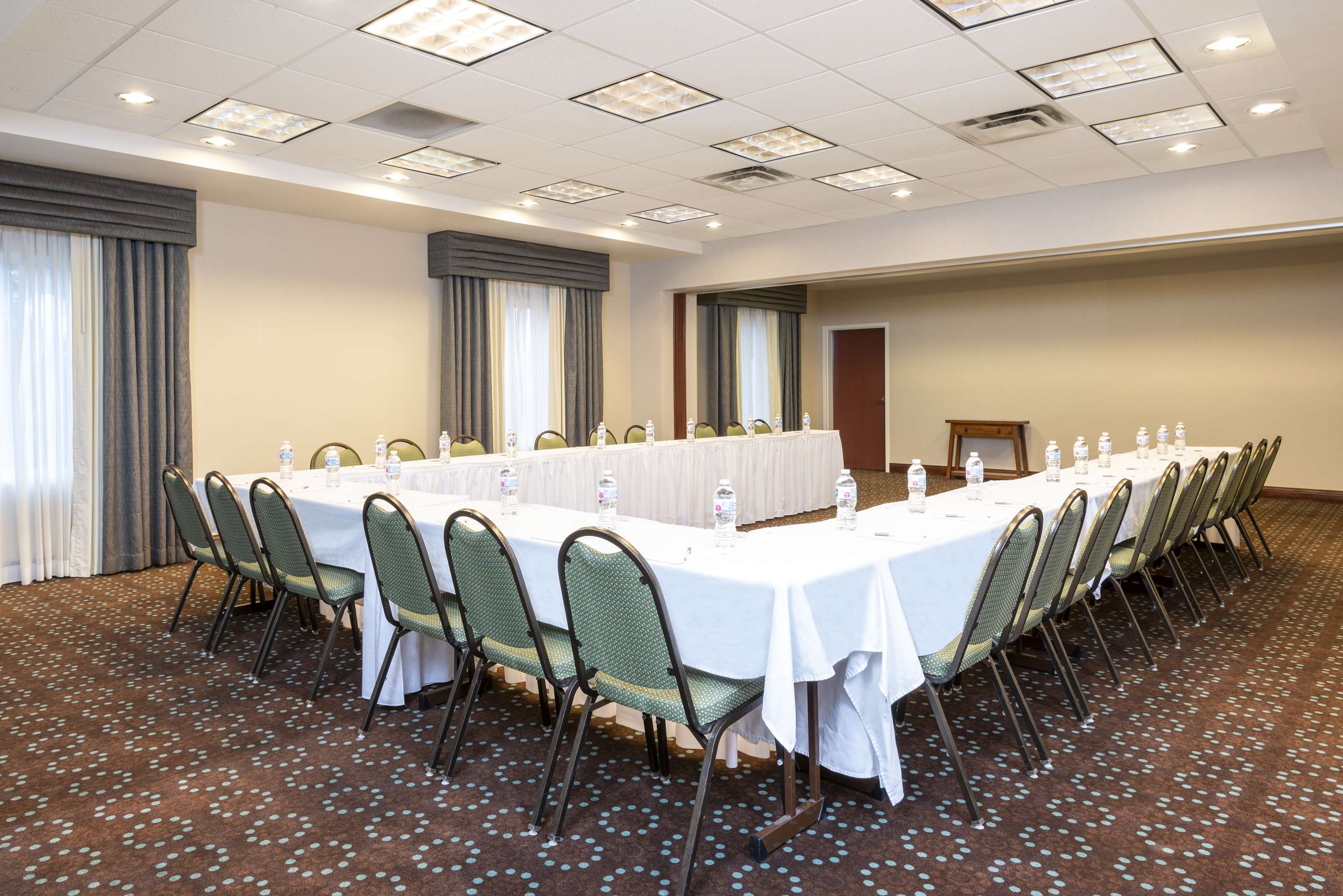 Meeting Room | Hampton Inn & Suites Fort Myers - Colonial Blvd