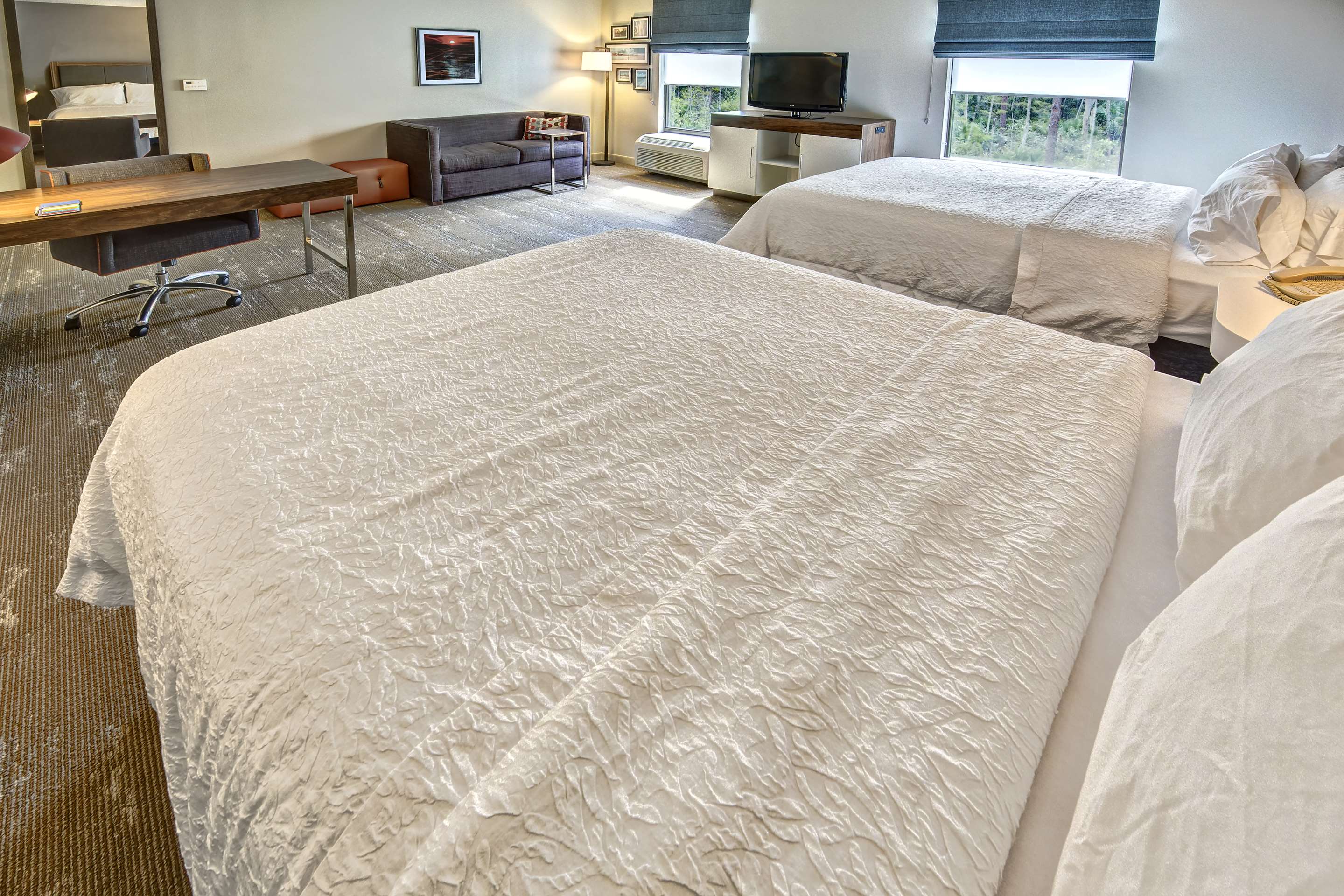 Guest room