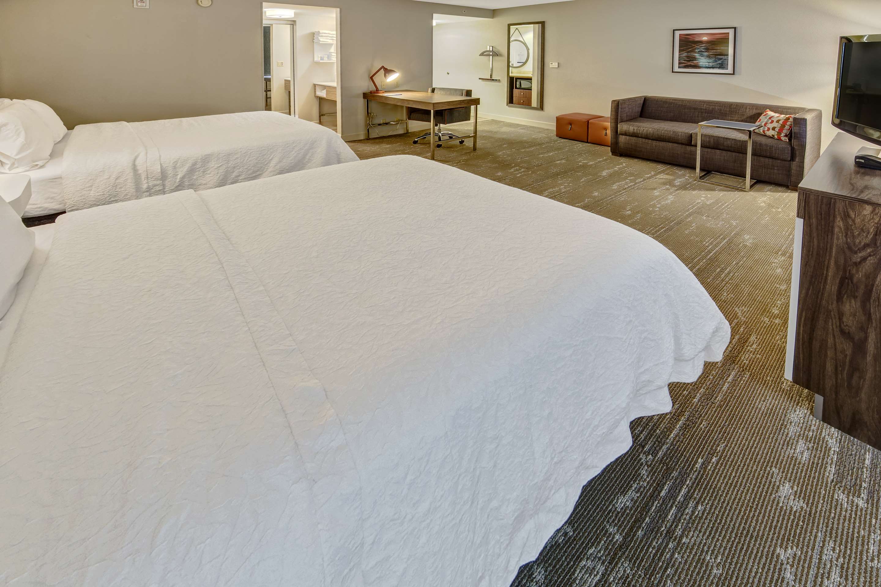 Guest room