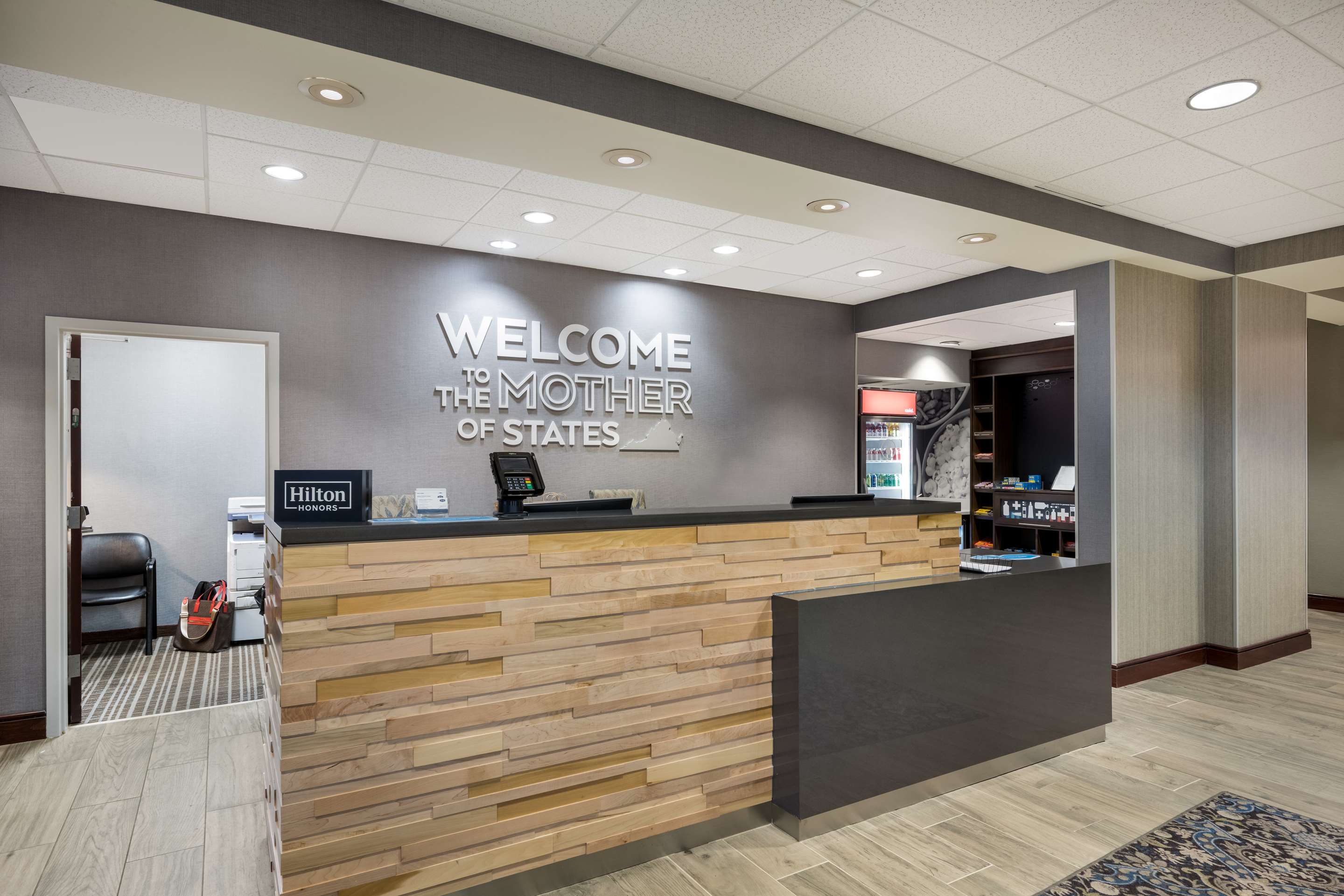 Reception | Hampton Inn & Suites Fredericksburg-at Celebrate Virginia