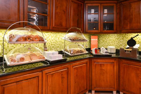 Amenities - Hampton Inn & Suites Market Street Fredericksburg - I-95, Exit 126