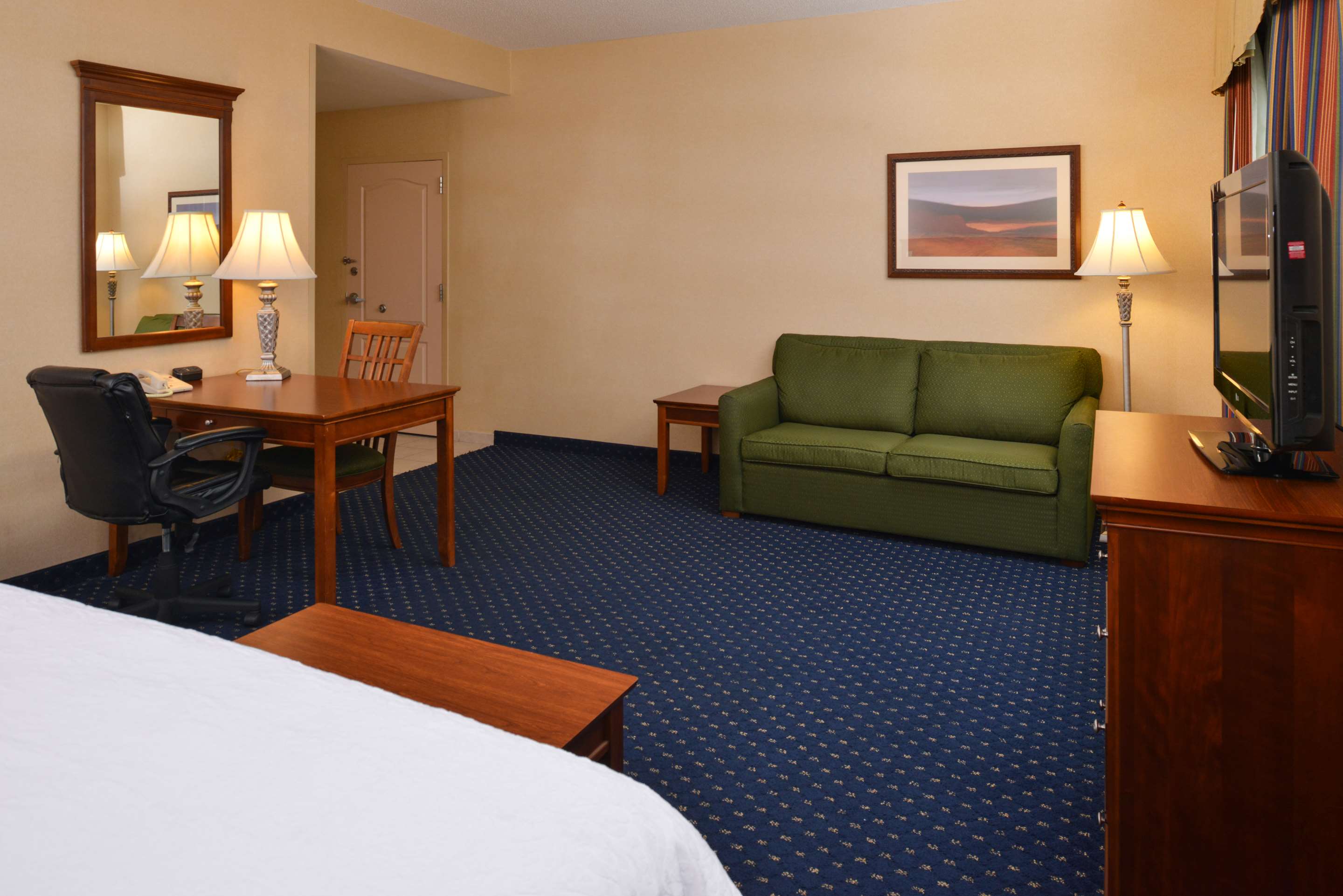 Guest room