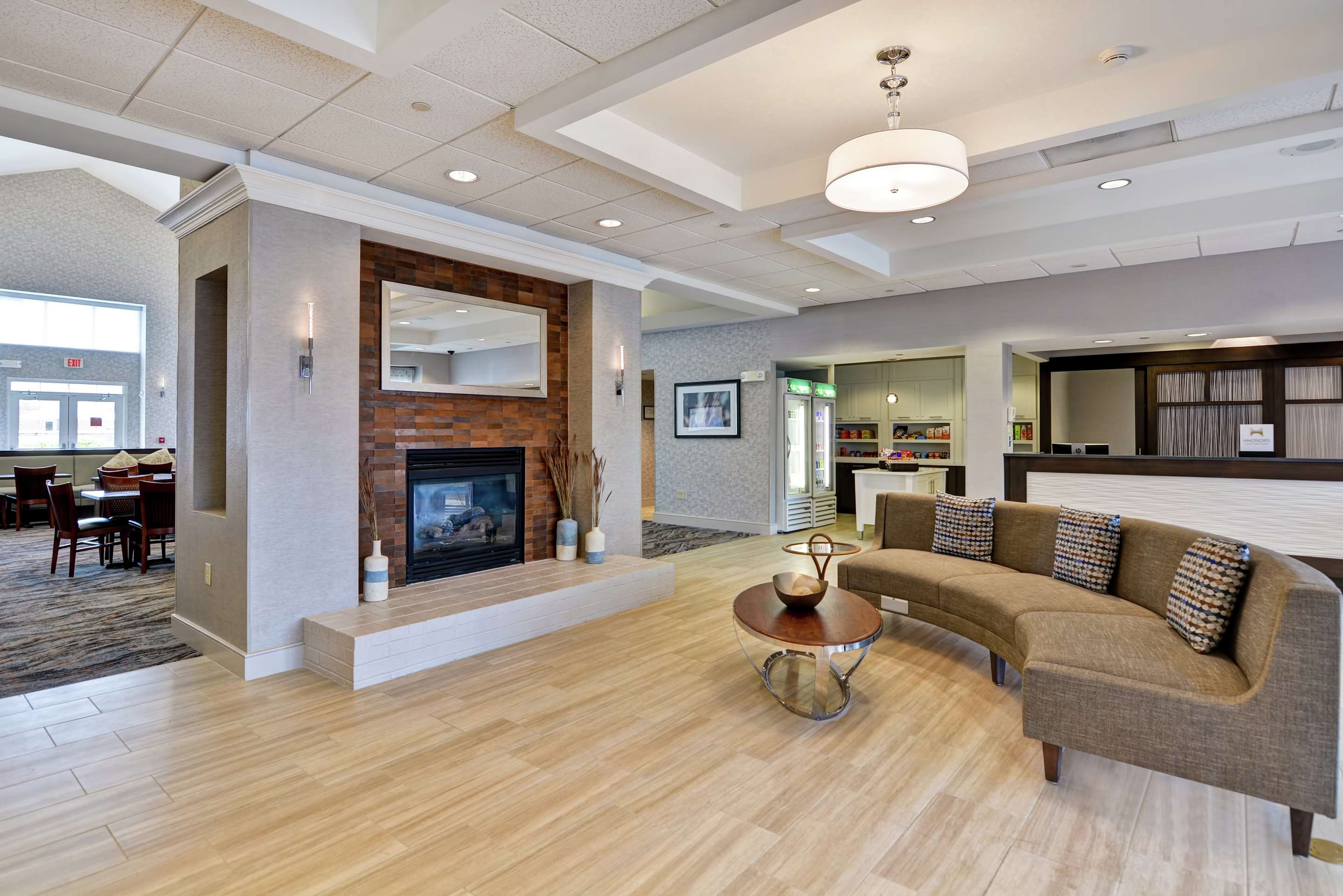 Lobby | Homewood Suites Fredericksburg
