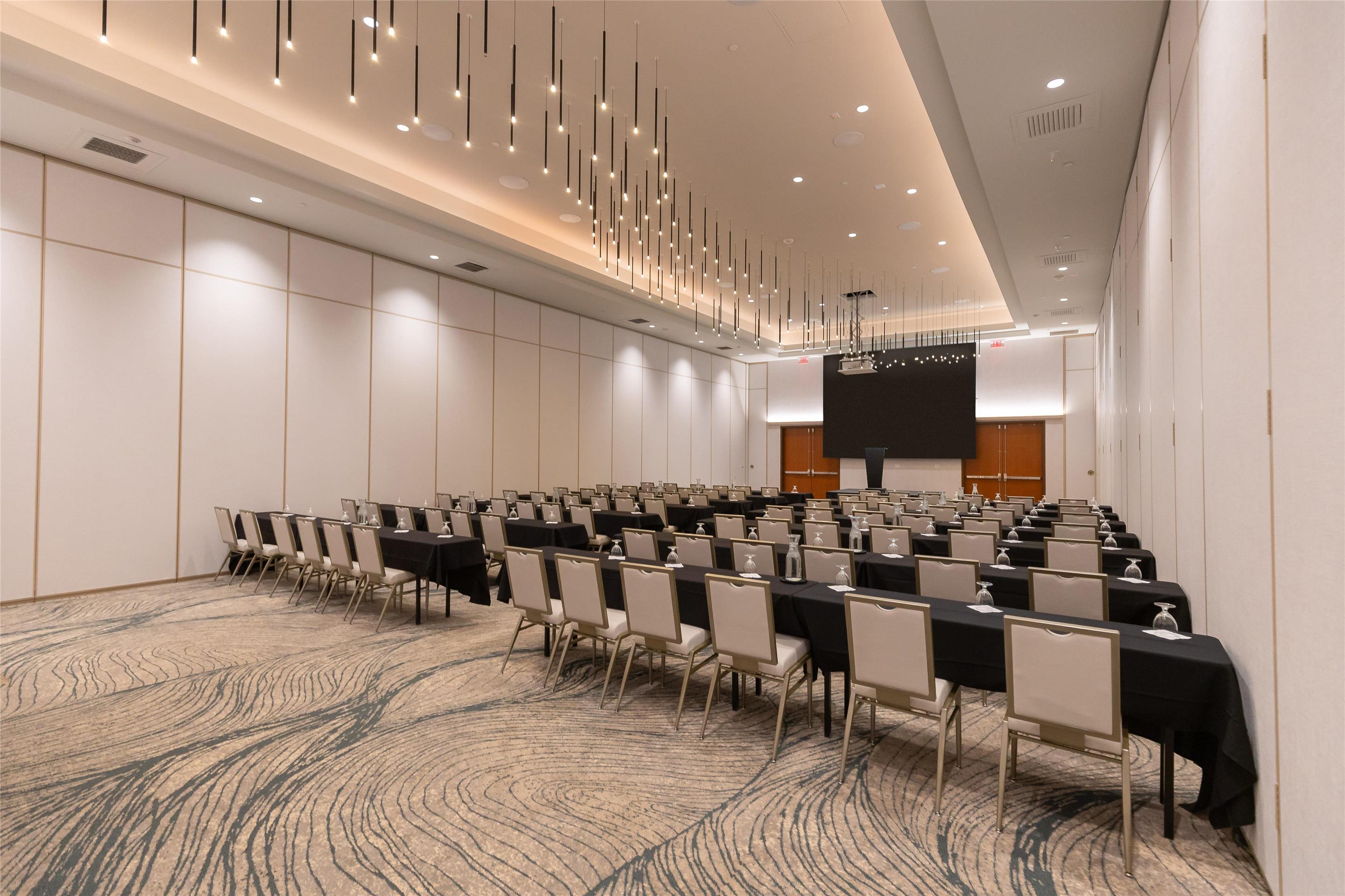 Meeting Room | Hilton Garden Inn Sioux Falls Downtown