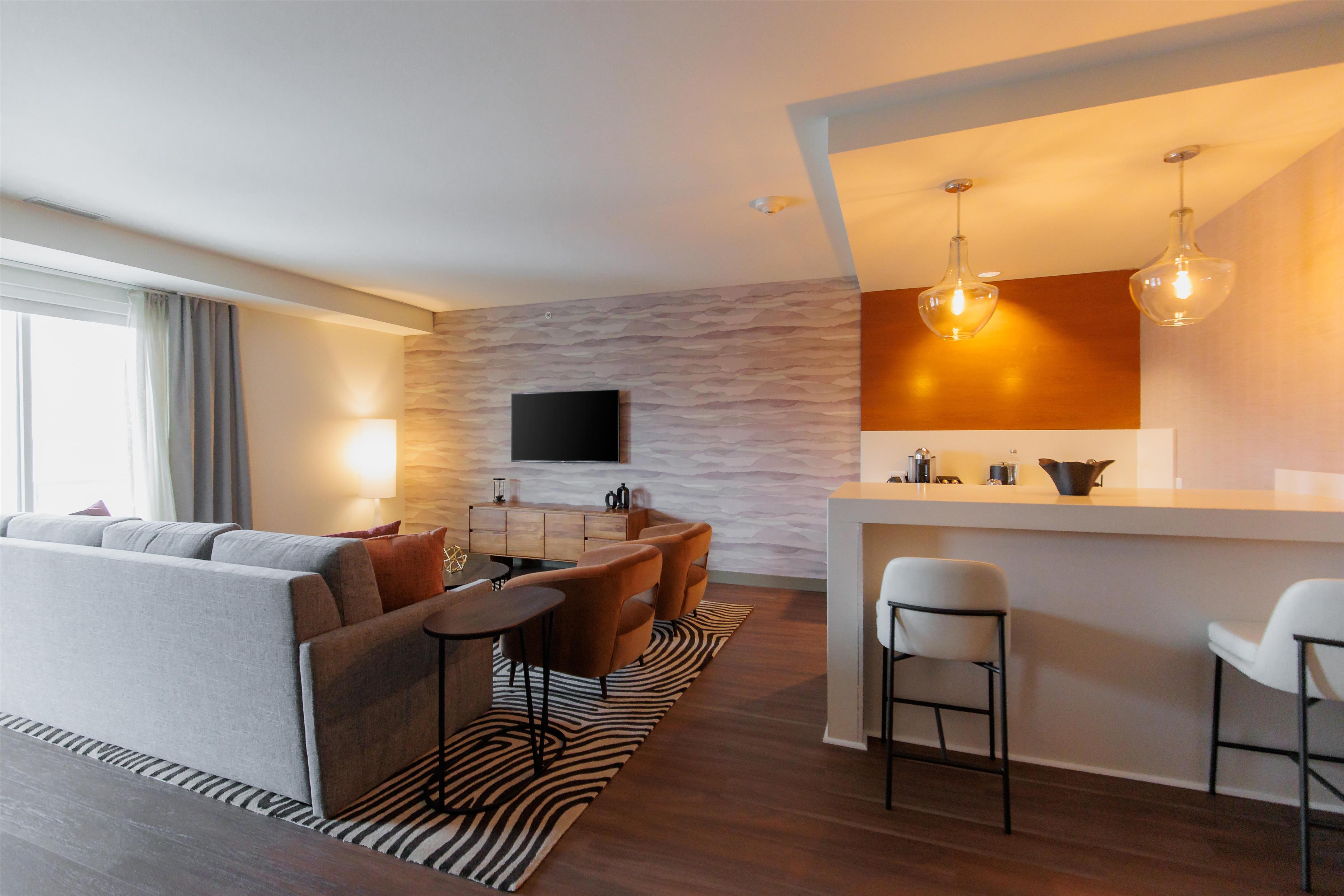 Guest room