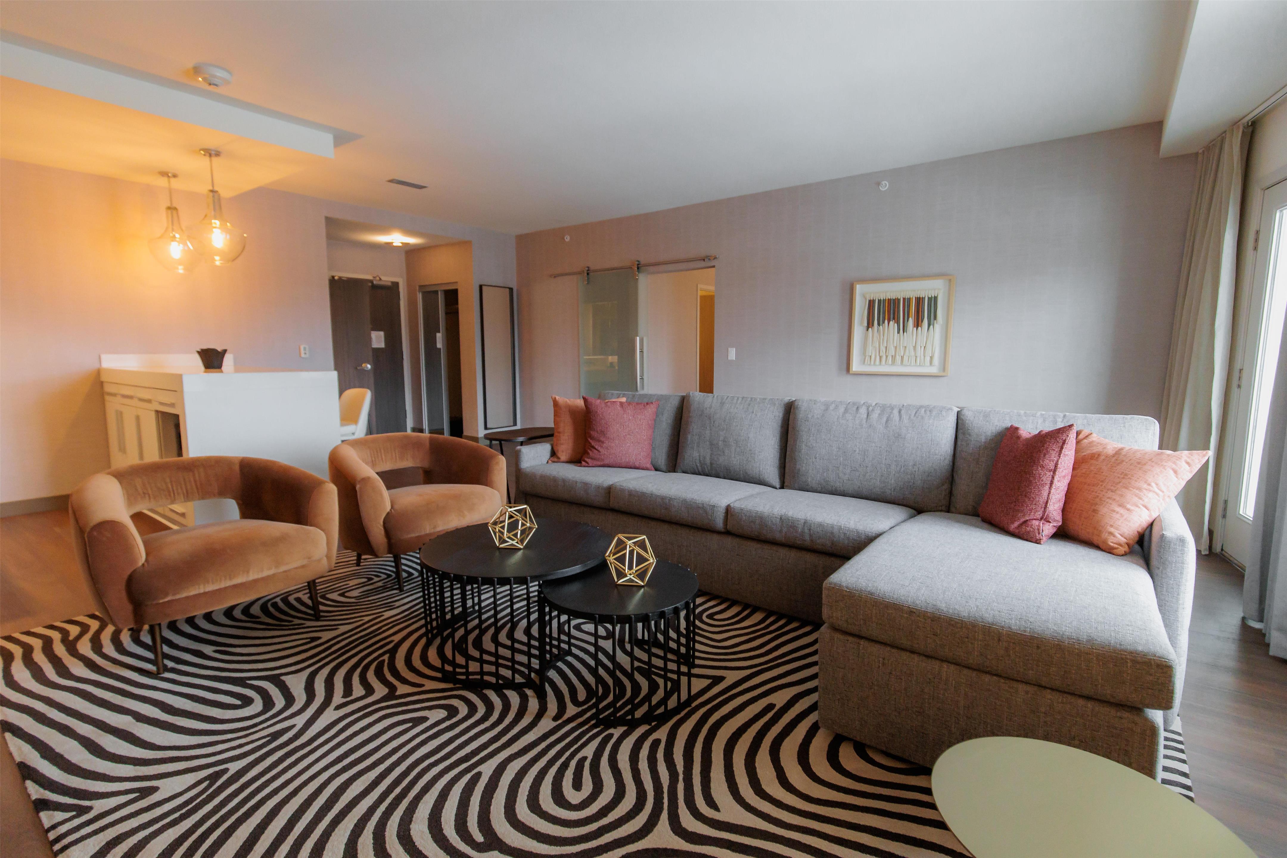 Guest room