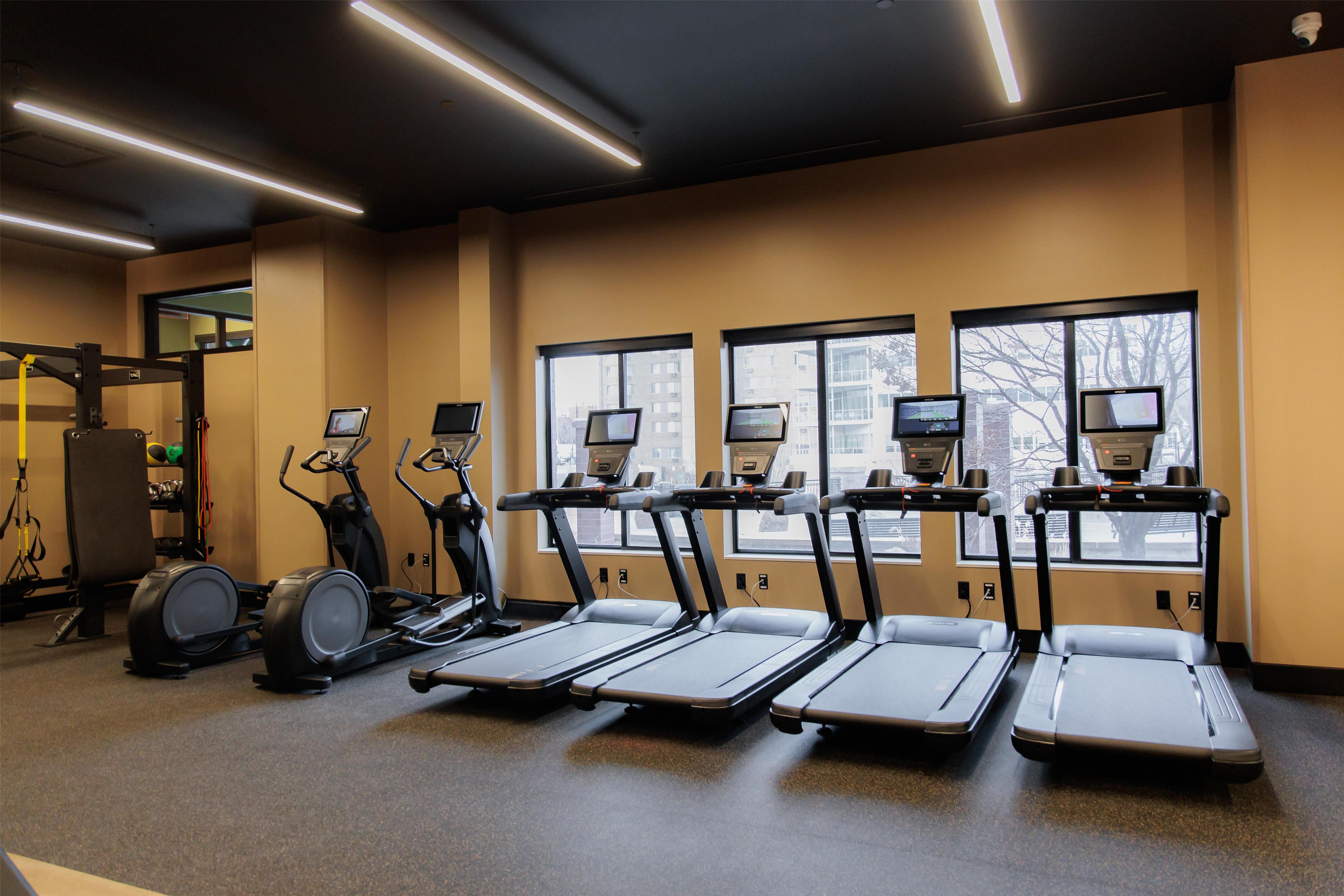 Health club fitness center gym | Hilton Garden Inn Sioux Falls Downtown