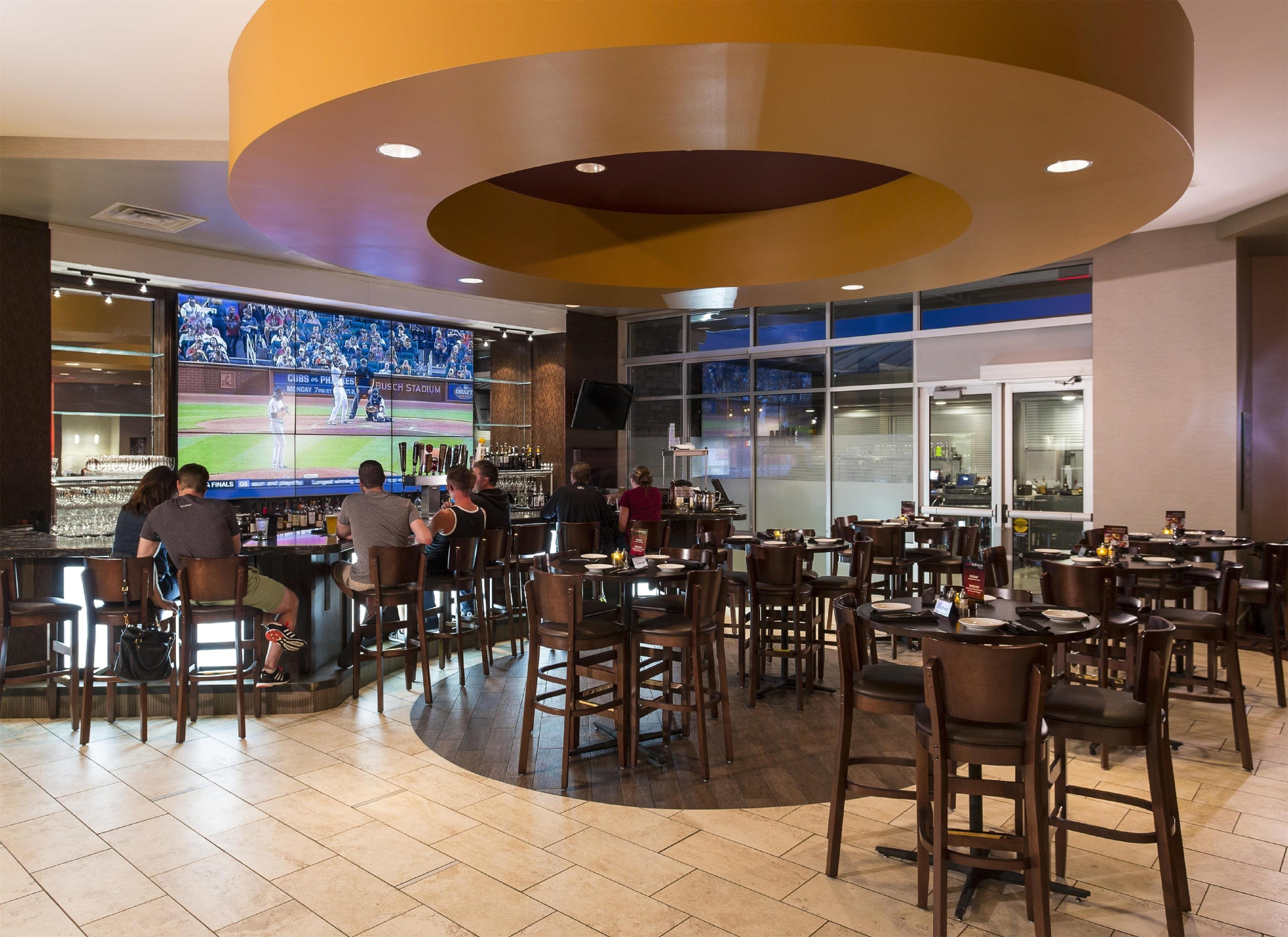 Restaurant | Hilton Garden Inn Sioux Falls Downtown