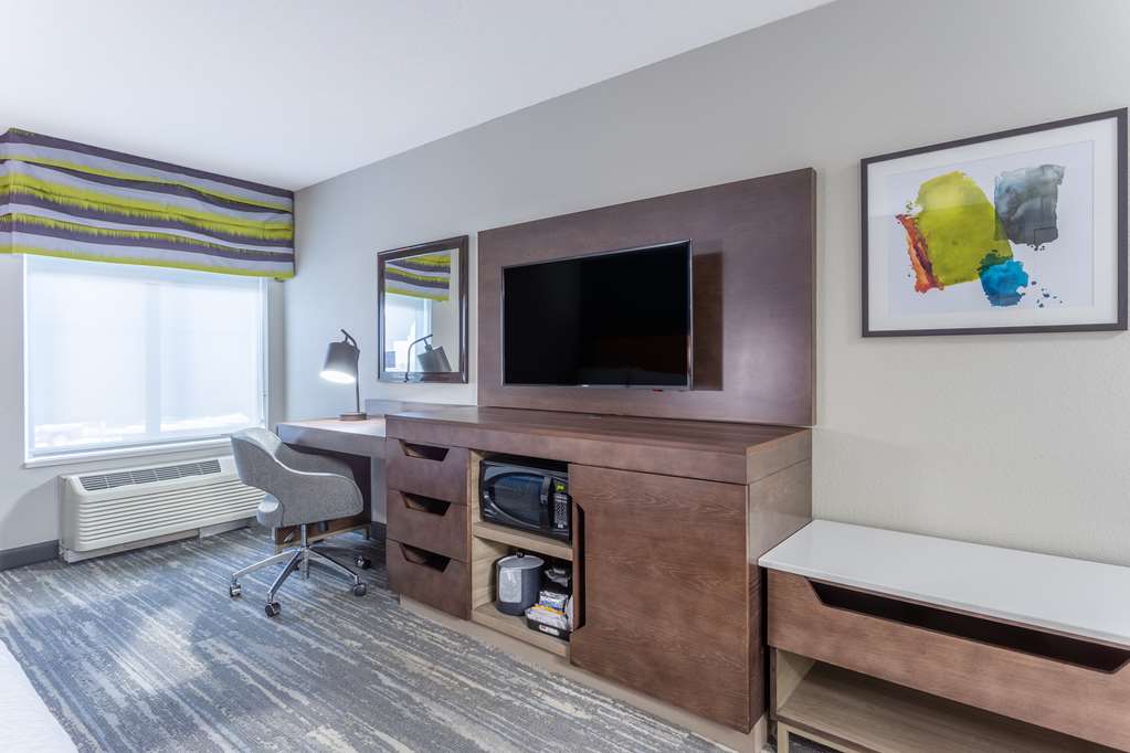 Hampton Inn by Hilton Sioux Falls Room Type - 2QN MOB HEARING ACC TUB NS
