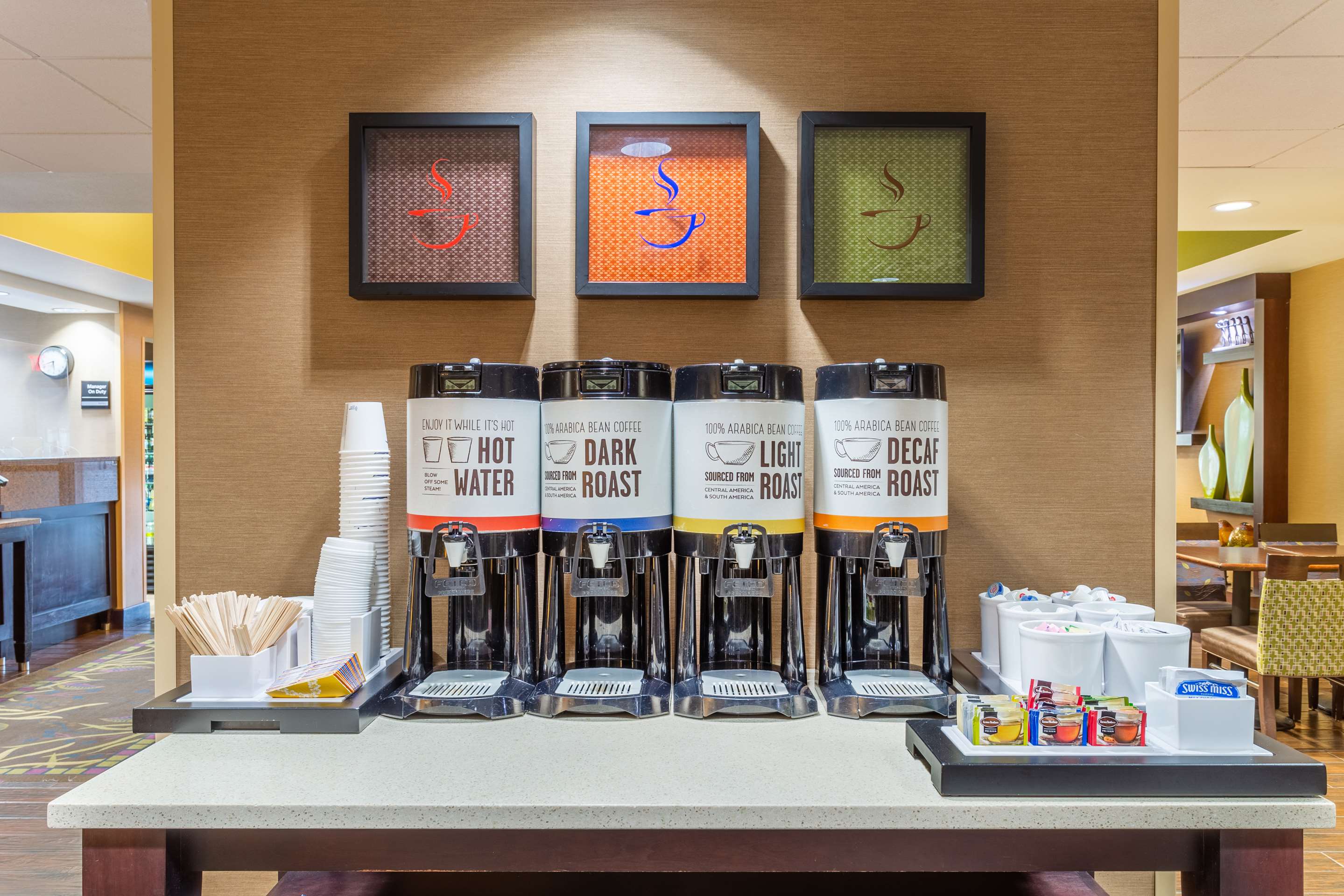 Restaurant | Hampton Inn Sioux Falls