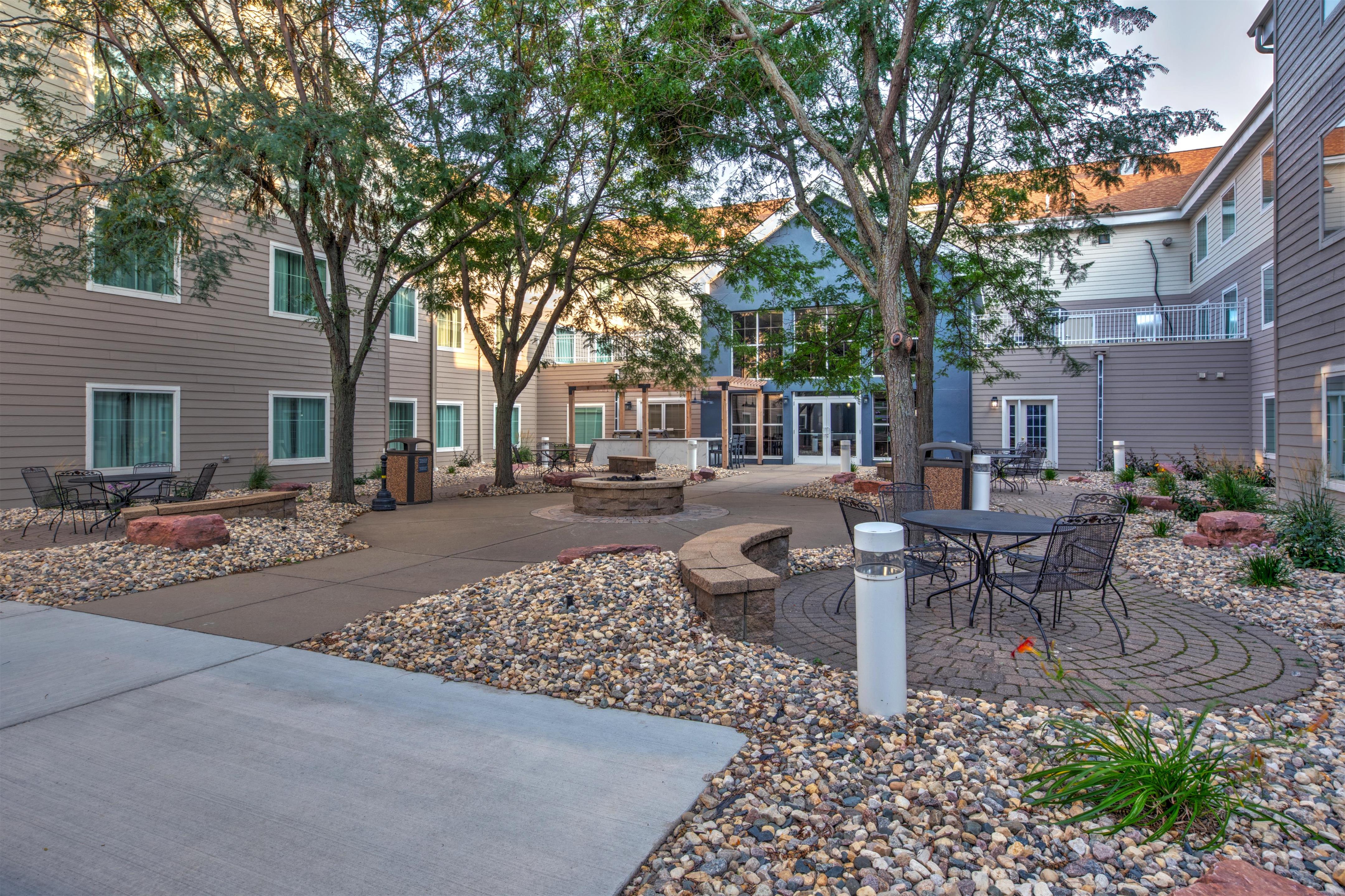 Exterior | Homewood Suites by Hilton Sioux Falls